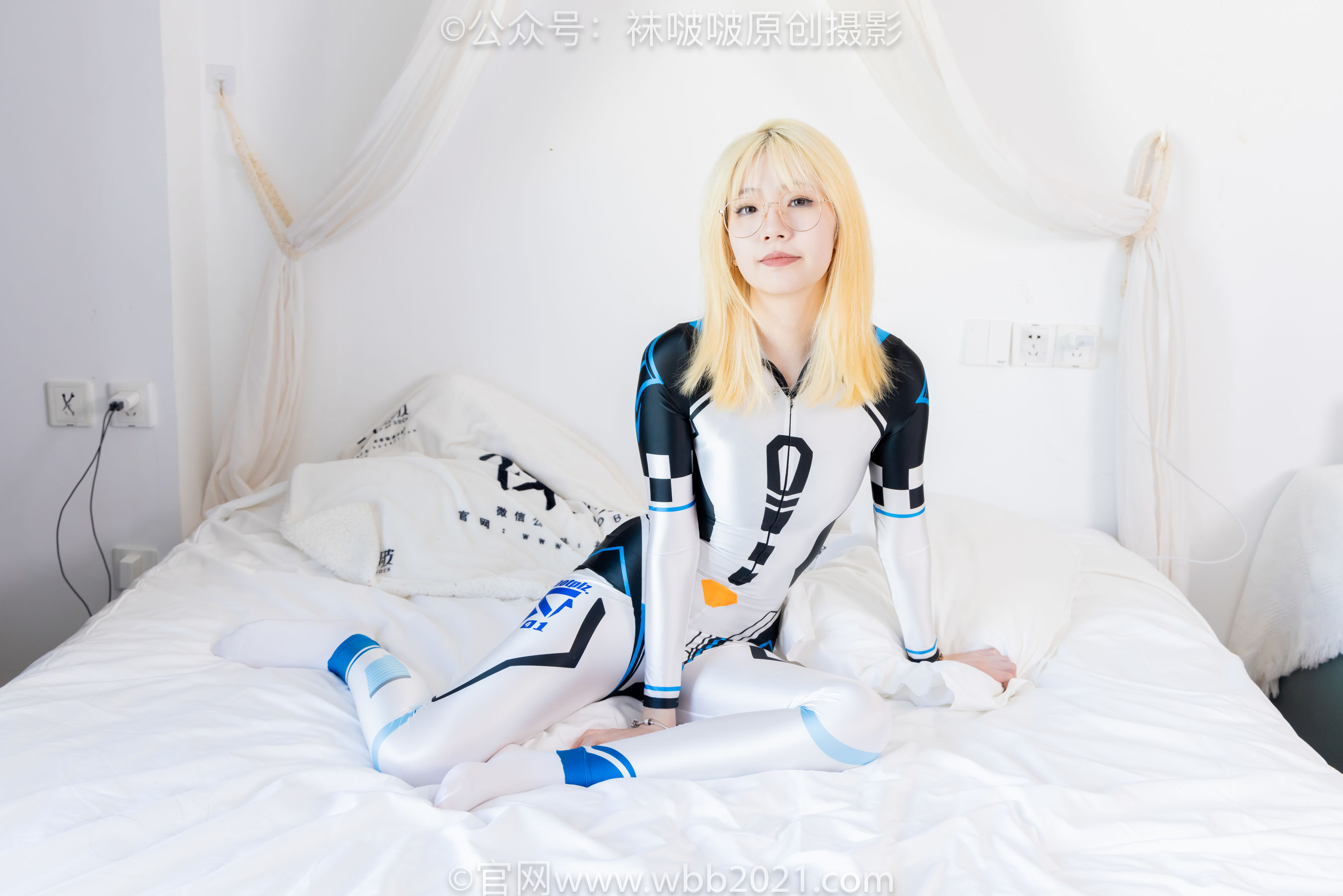 BoBoSocks袜啵啵 No.568 小甜豆 - 连体服、高跟鞋、厚白丝/(148P)