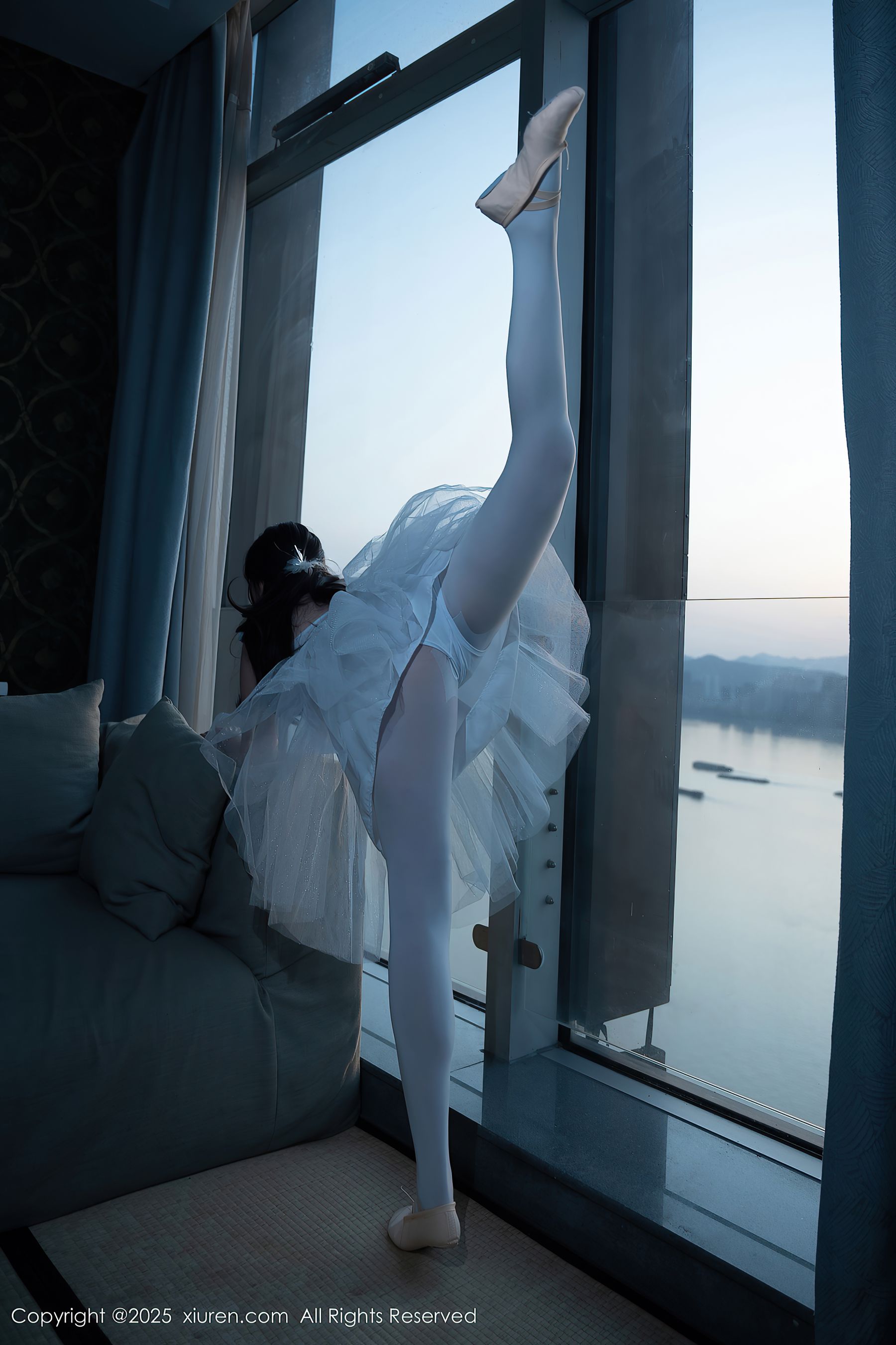 [秀人XiuRen] 2025.07.23 No.10575 软情/(78P)