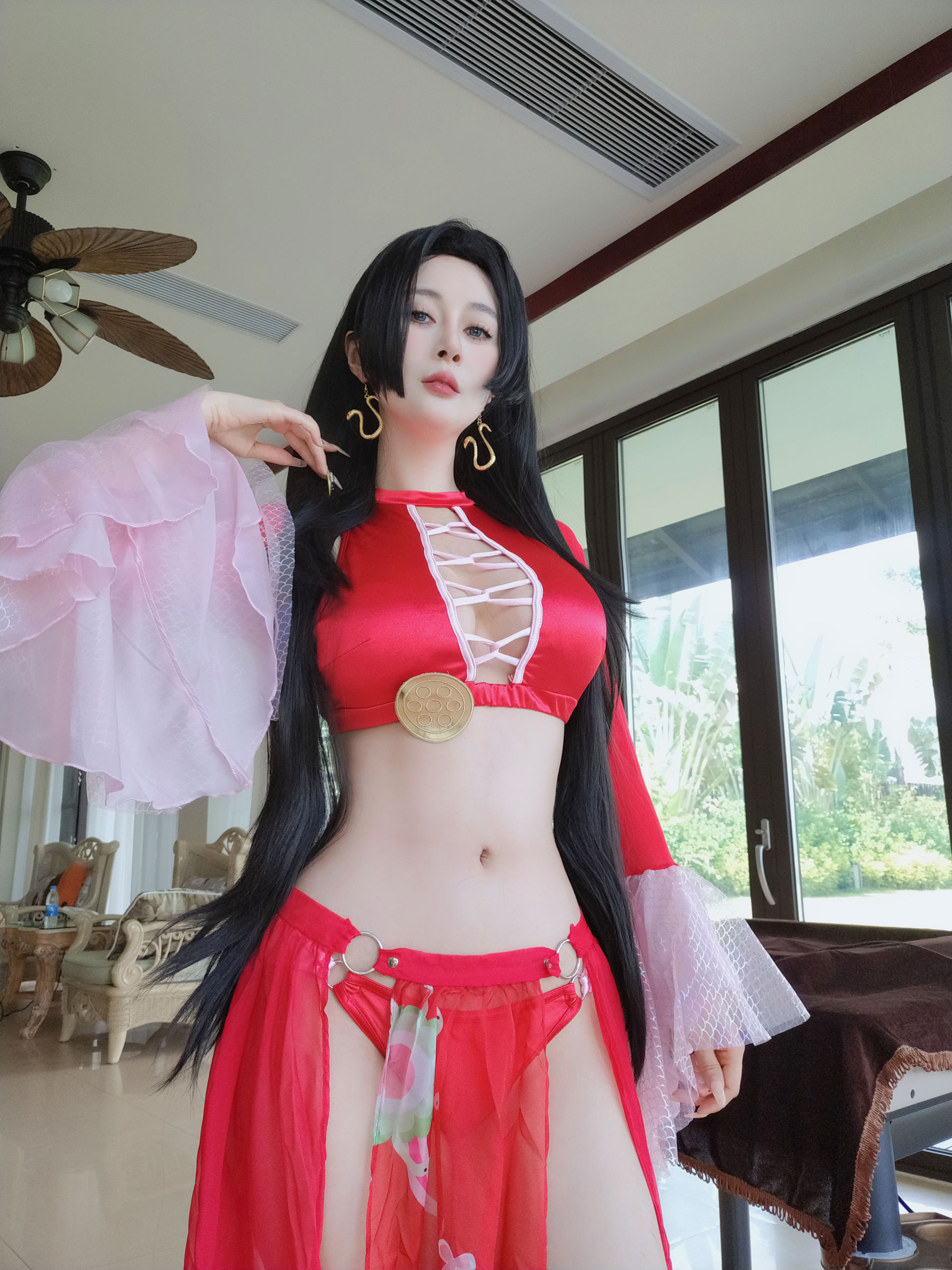 Coser小姐姐 白银 [fantia] 2024-12-10 ボア ハンコック/(58P)