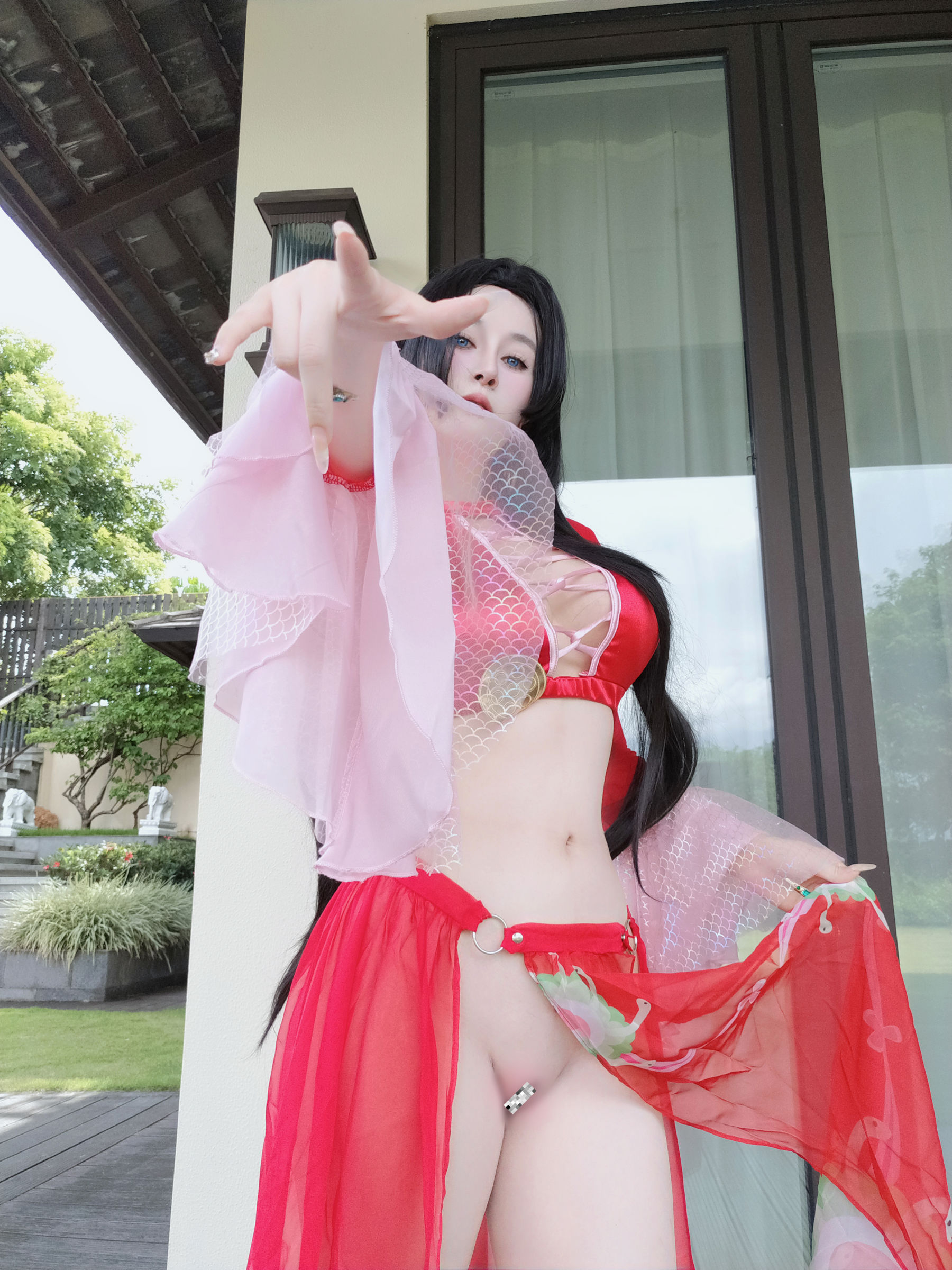 Coser小姐姐 白银 [fantia] 2024-12-10 ボア ハンコック/(58P)