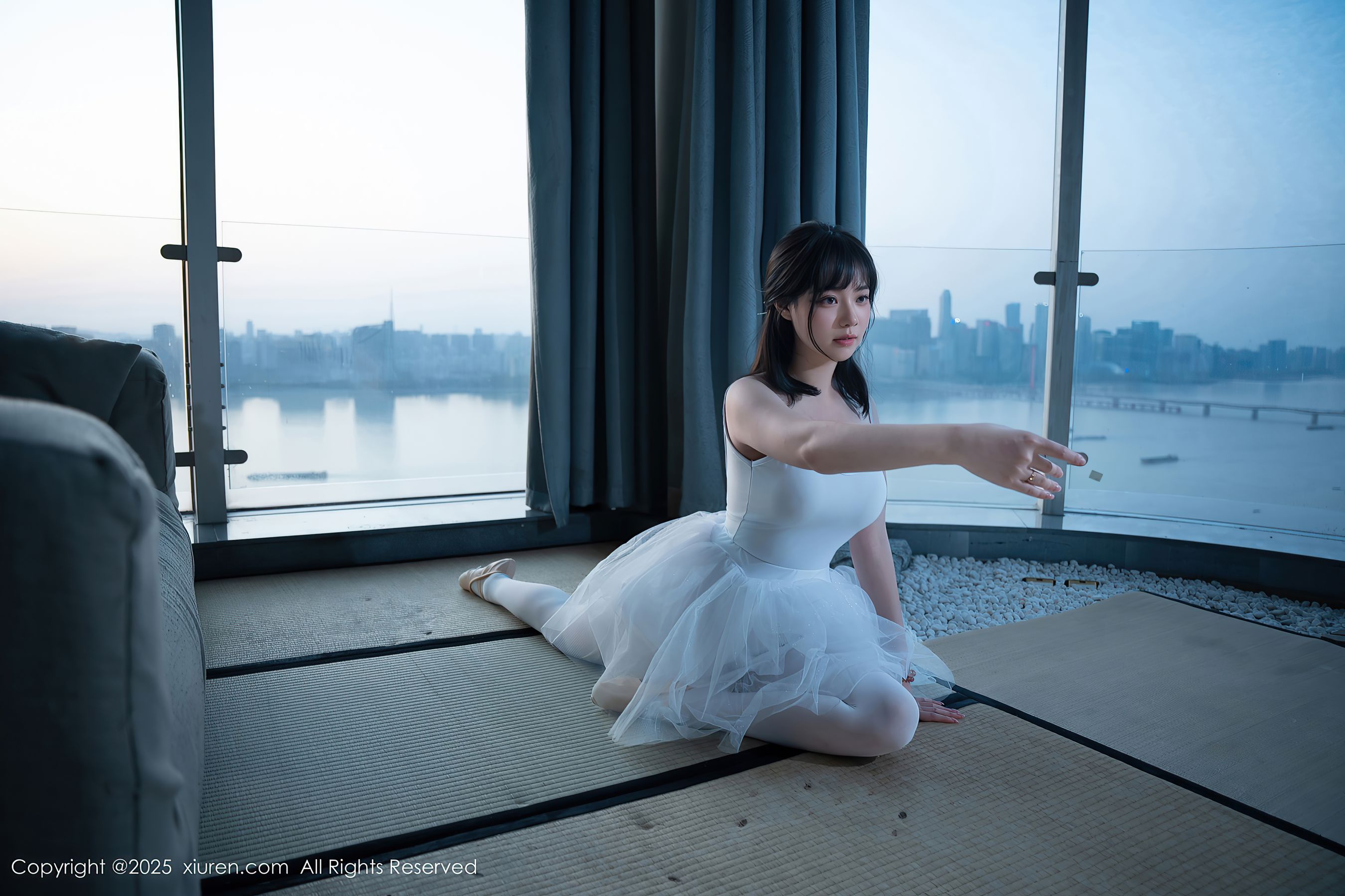 [秀人XiuRen] 2025.07.23 No.10575 软情/(78P)