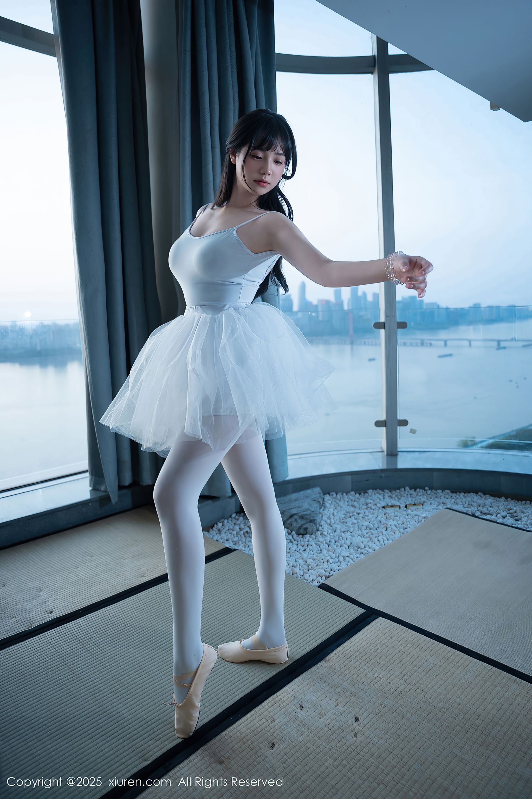 [秀人XiuRen] 2025.07.23 No.10575 软情/(78P)