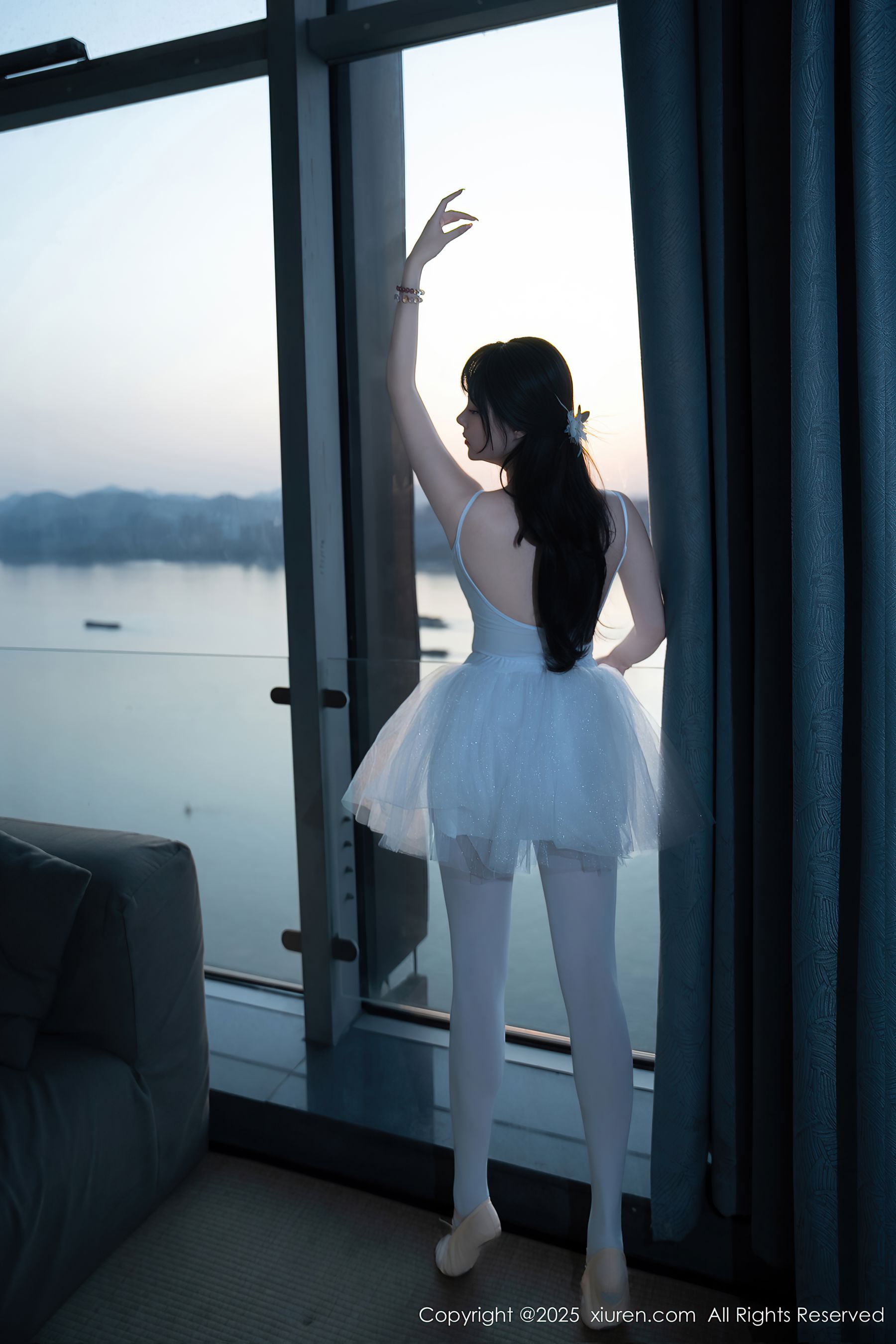 [秀人XiuRen] 2025.07.23 No.10575 软情/(78P)