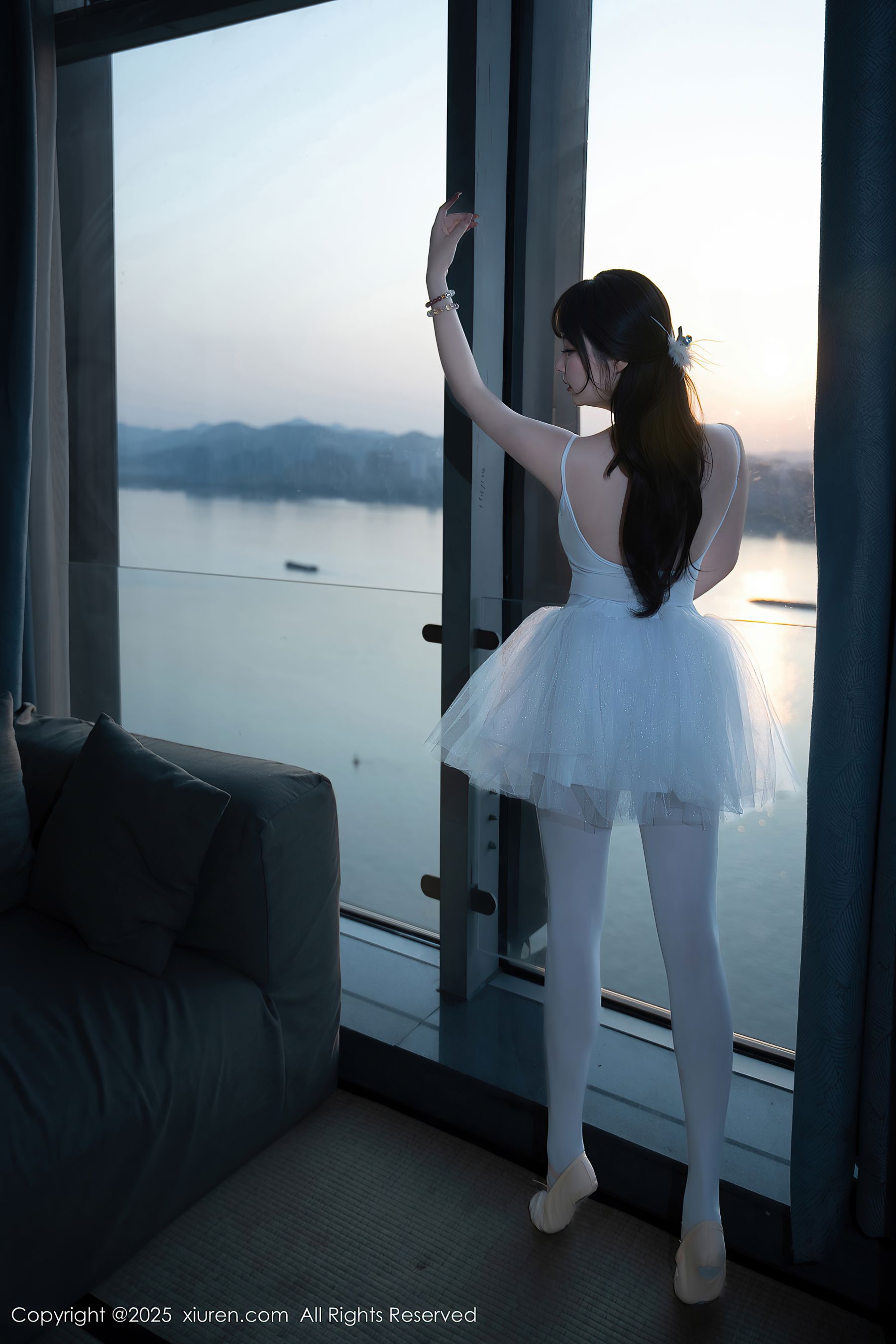 [秀人XiuRen] 2025.07.23 No.10575 软情/(78P)