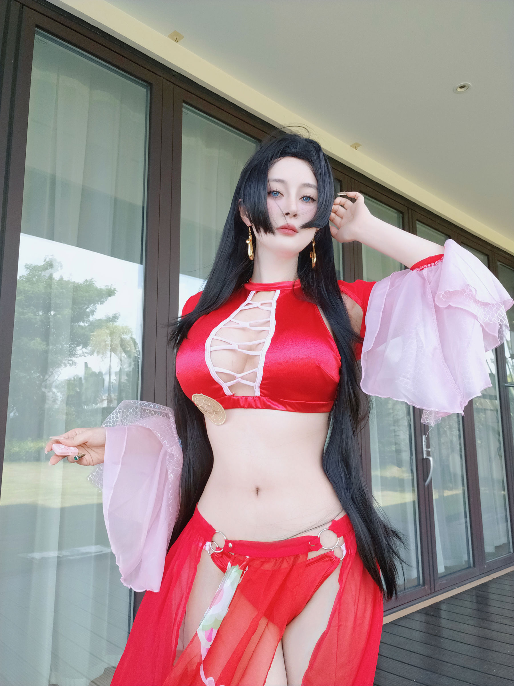 Coser小姐姐 白银 [fantia] 2024-12-10 ボア ハンコック/(58P)