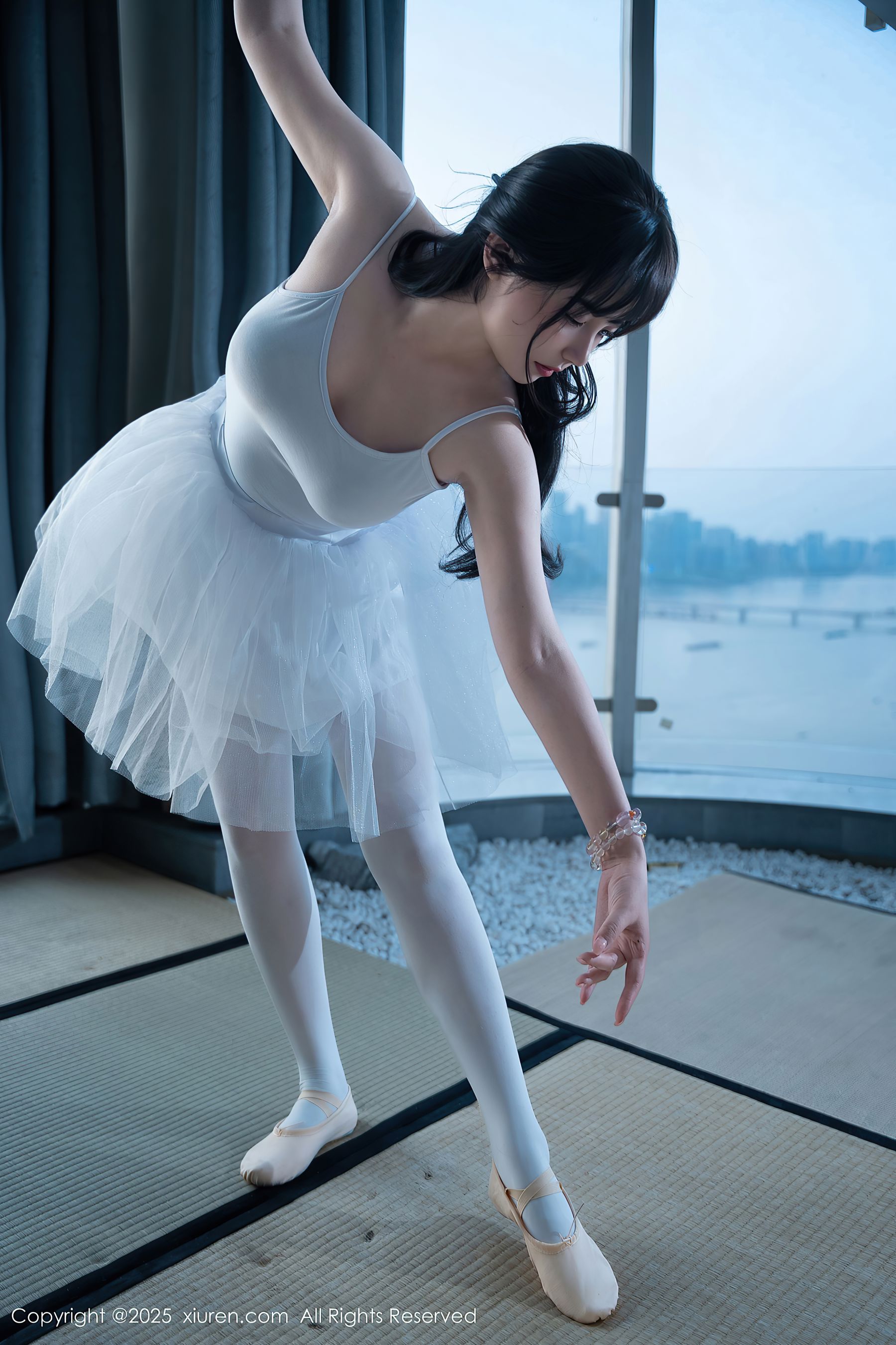 [秀人XiuRen] 2025.07.23 No.10575 软情/(78P)