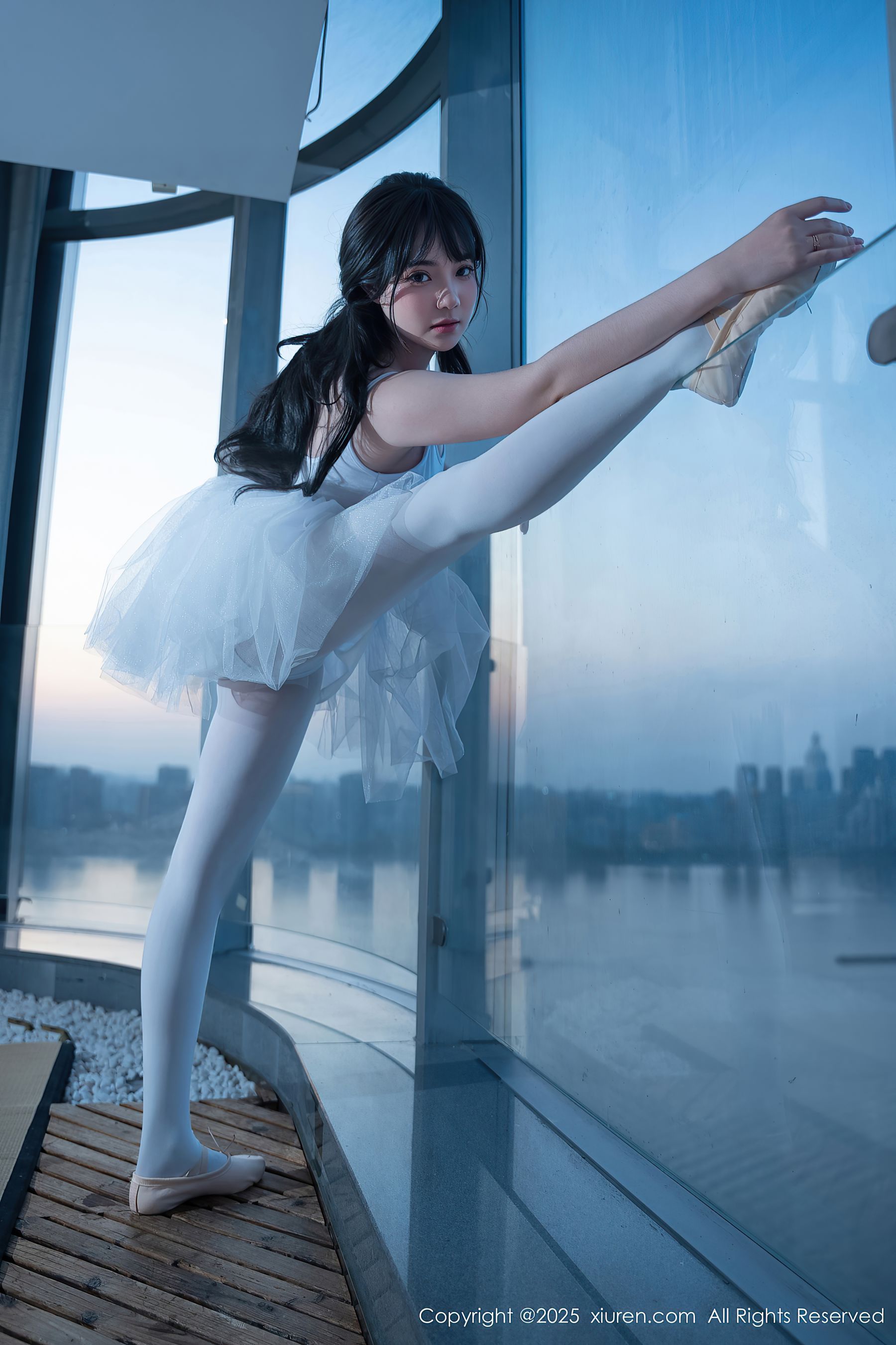 [秀人XiuRen] 2025.07.23 No.10575 软情/(78P)