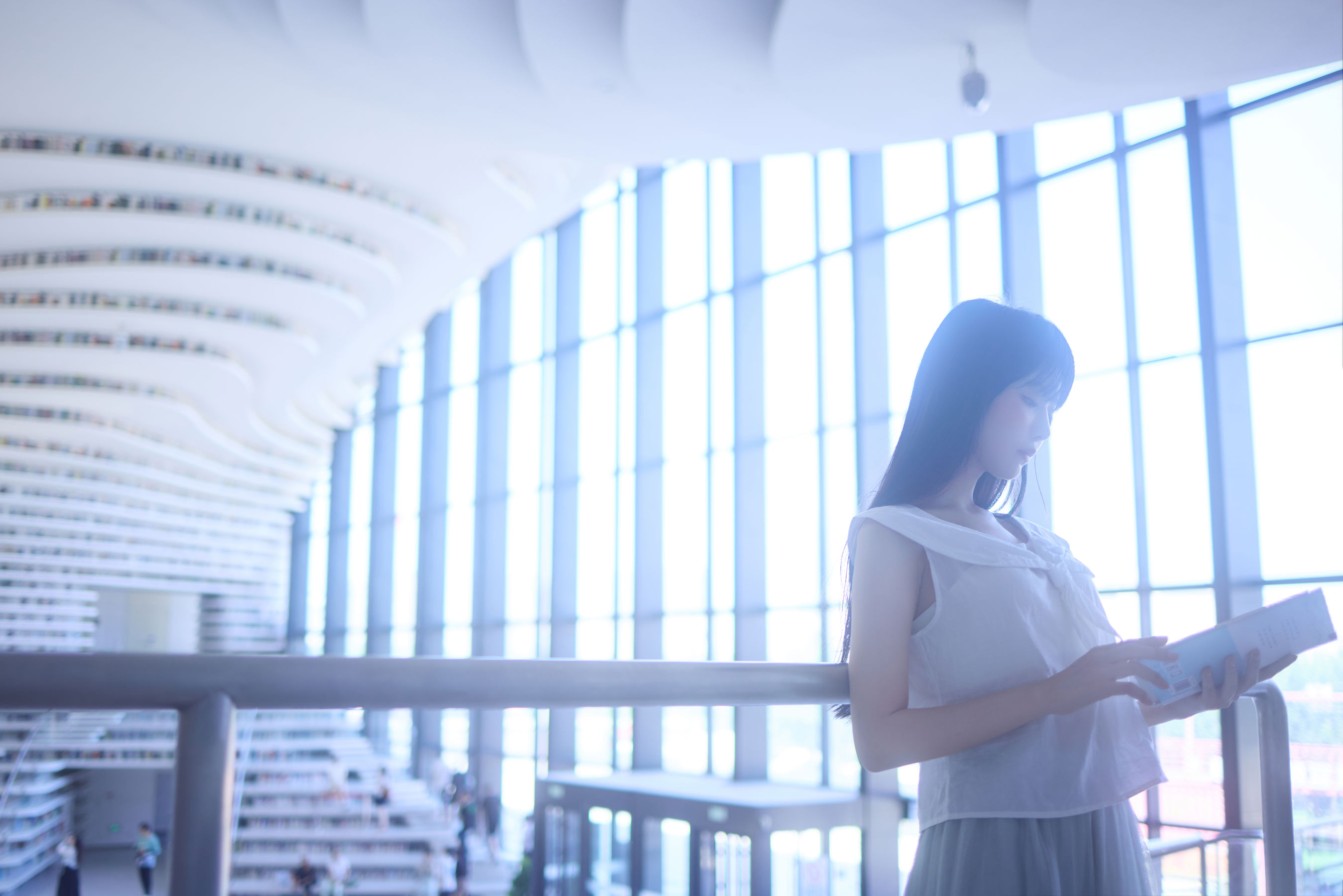 Shika小鹿鹿 - 图书馆/(16P)