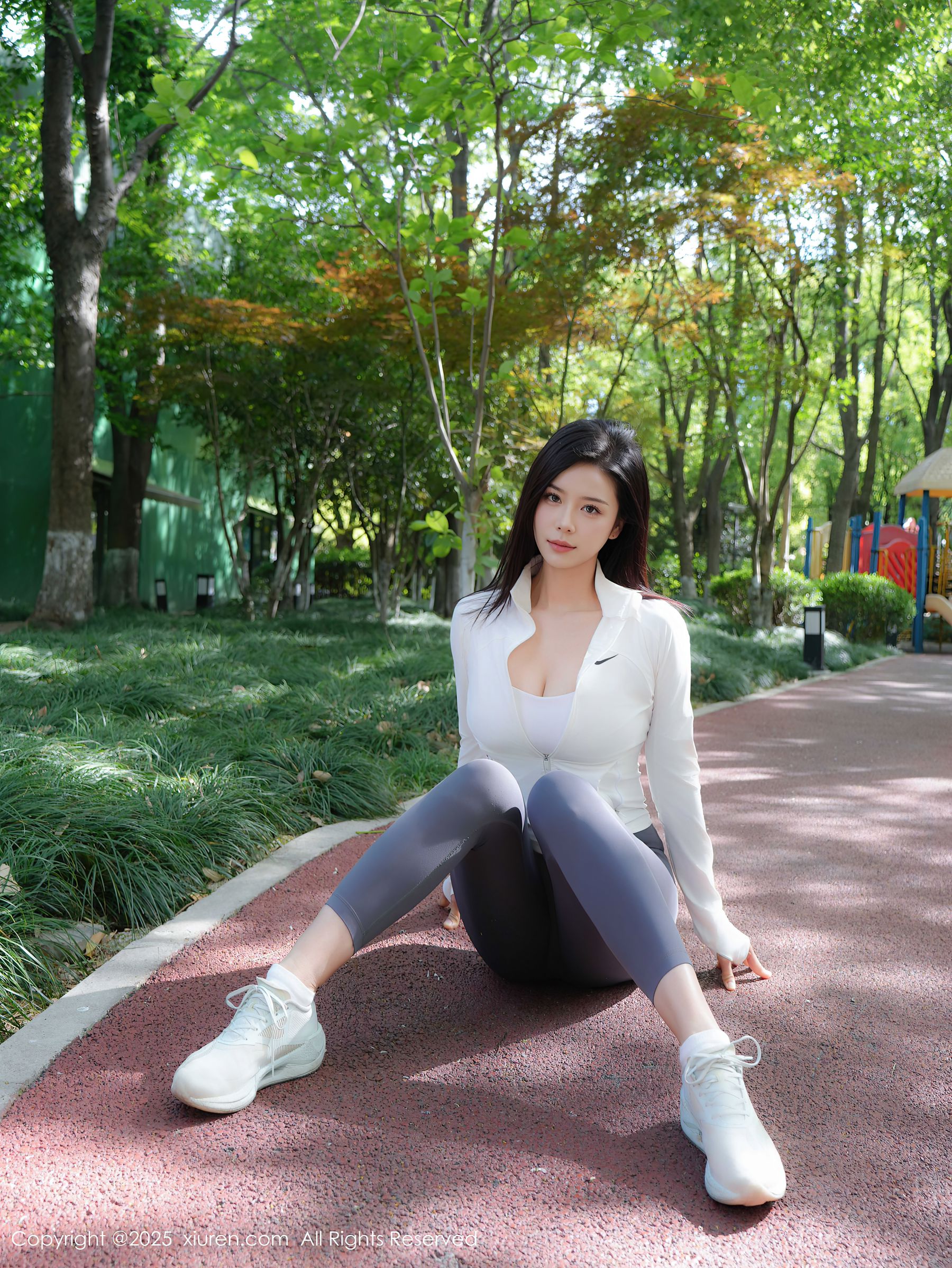 [秀人XiuRen] 2025.07.29 No.10595 玫瑰我爱你/(81P)