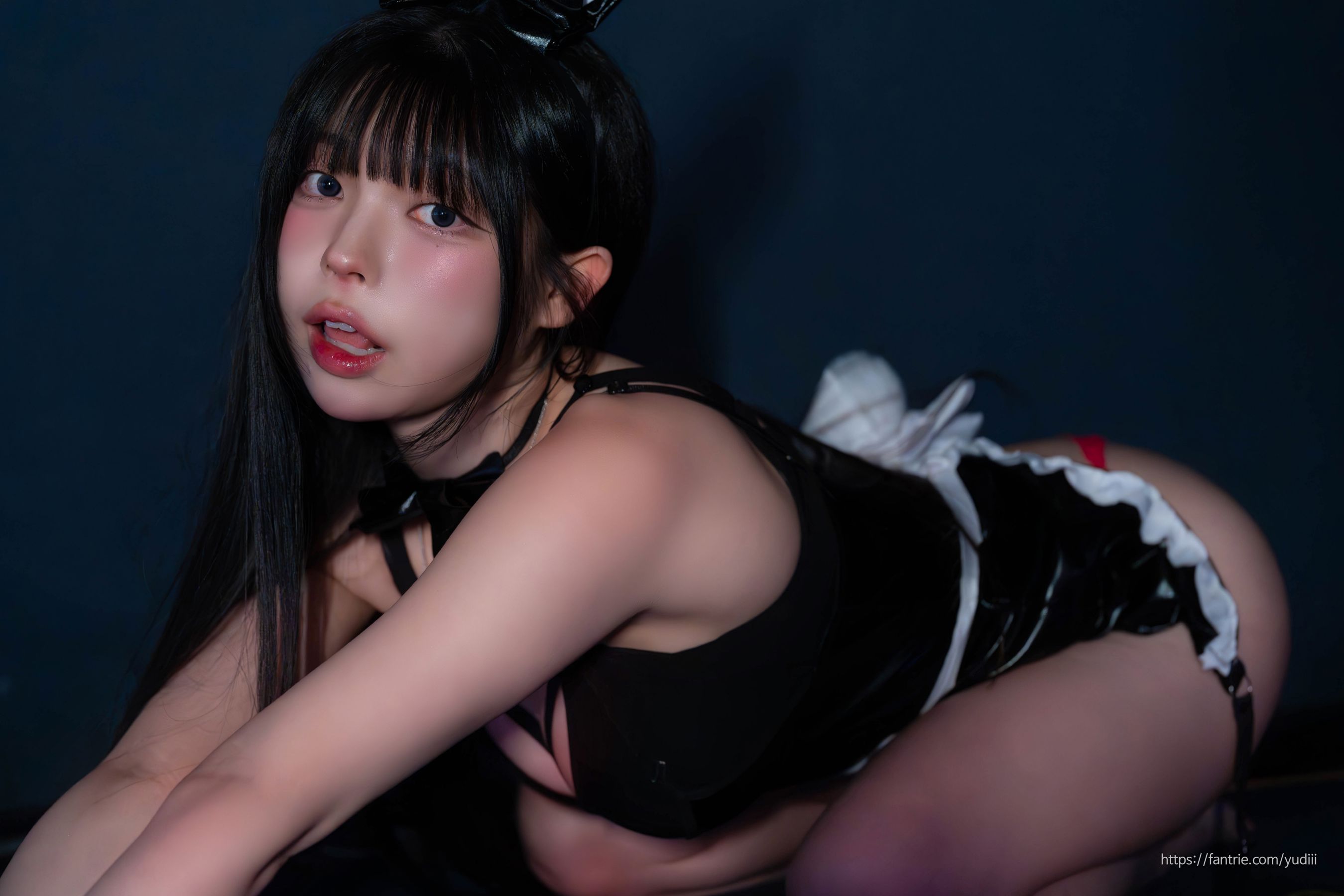 Yudi - Black Rabbit/(53P)