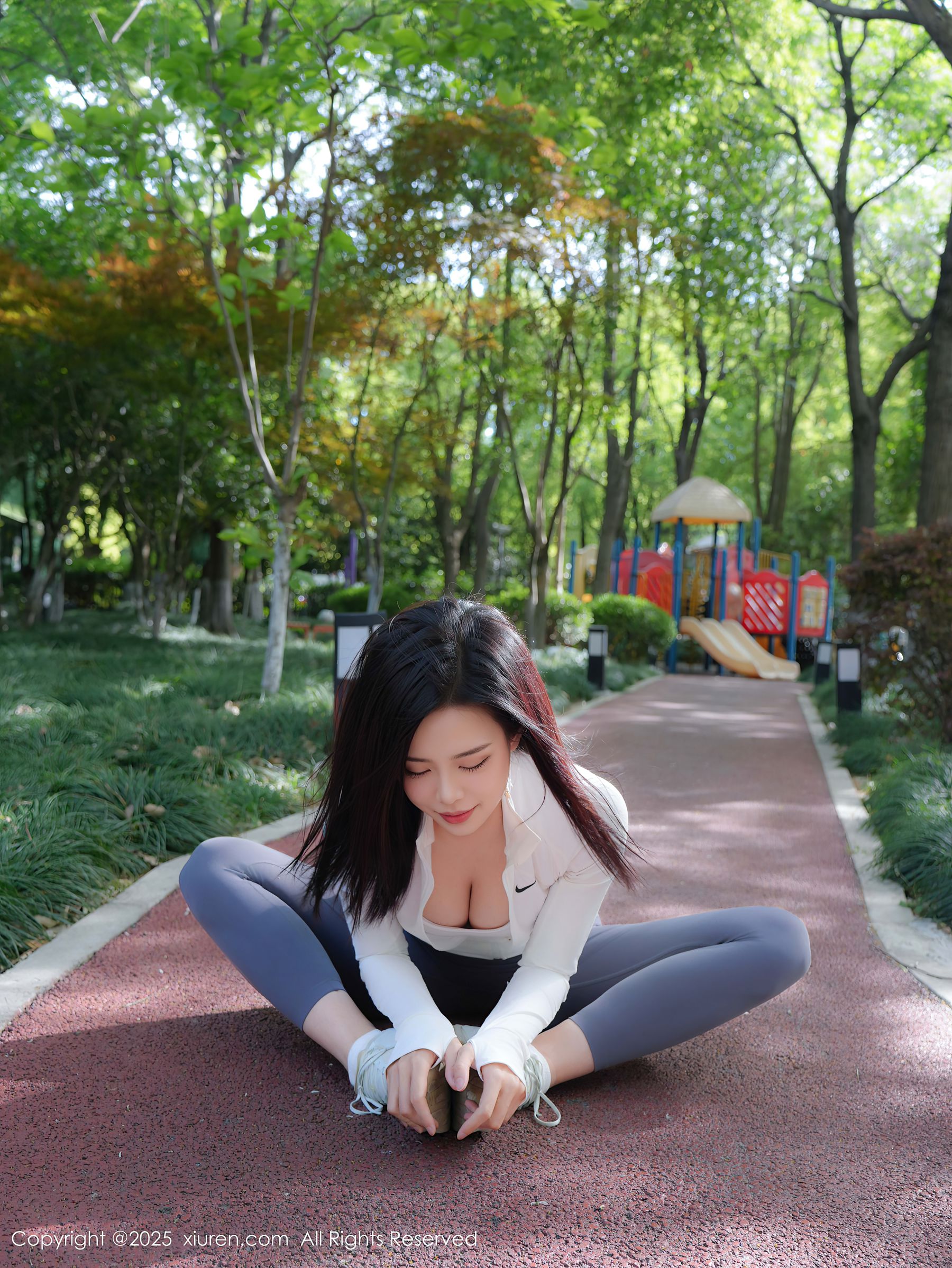 [秀人XiuRen] 2025.07.29 No.10595 玫瑰我爱你/(81P)