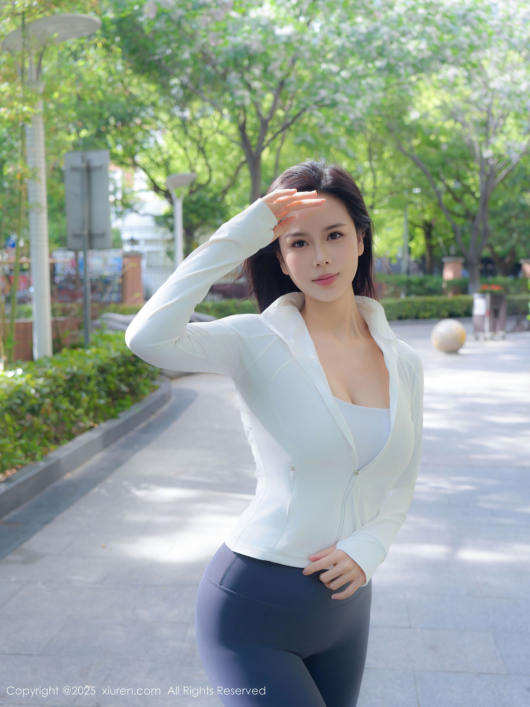 [秀人XiuRen] 2025.07.29 No.10595 玫瑰我爱你/(81P)