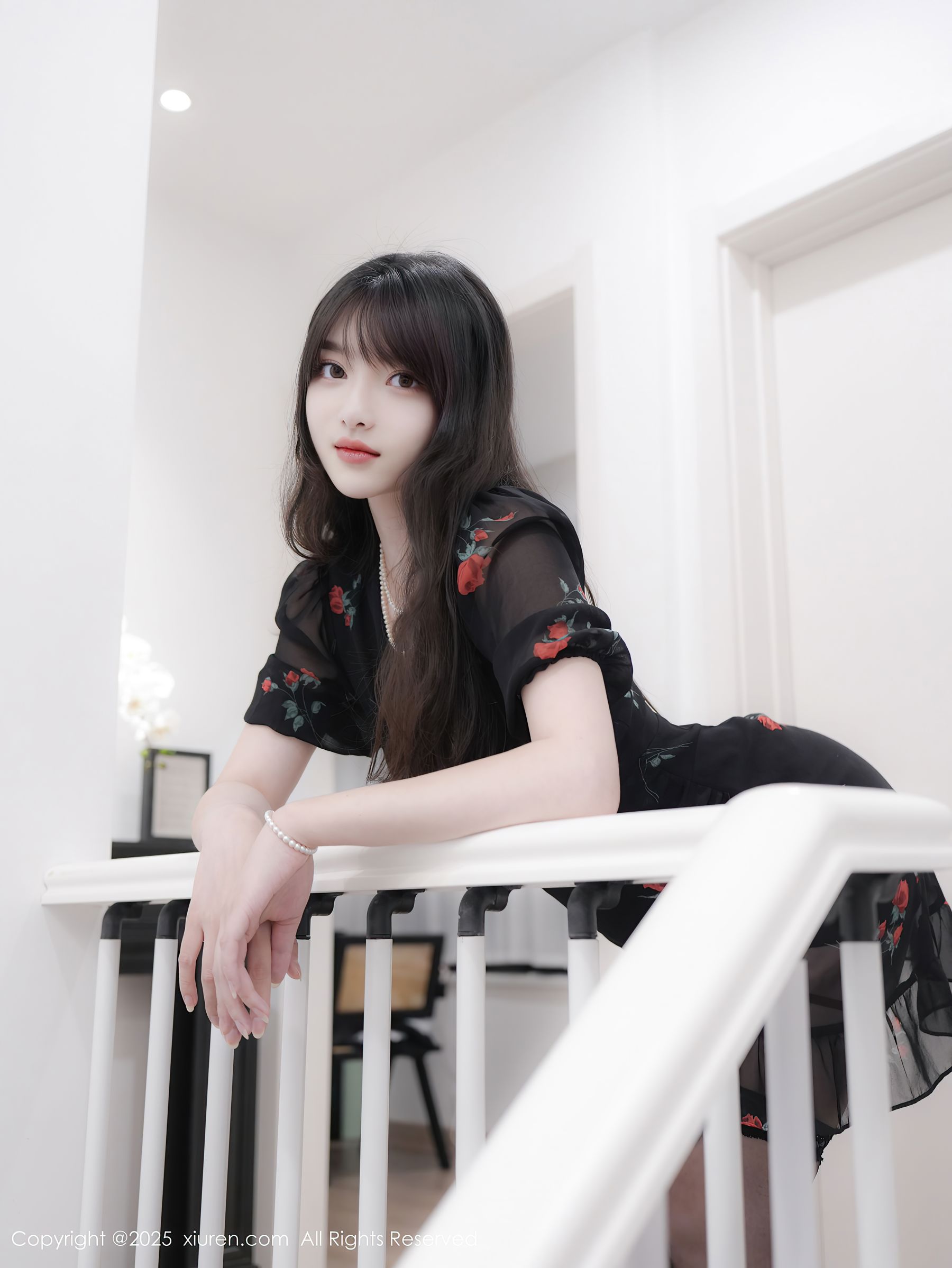 [秀人XiuRen] 2025.07.25 No.10586 白露lulu/(84P)