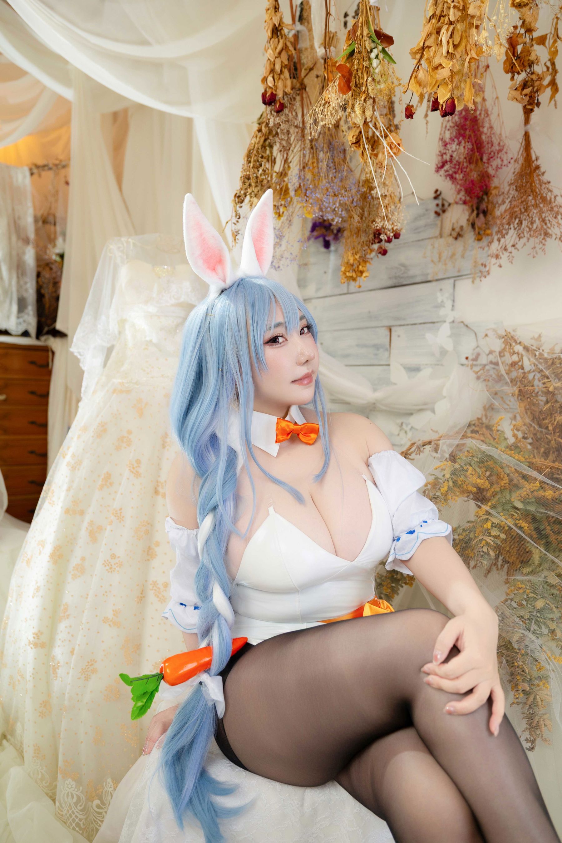 [Cosplay] [Shooting Star's (SAKU サク)] - Mama Bunny/(223P)