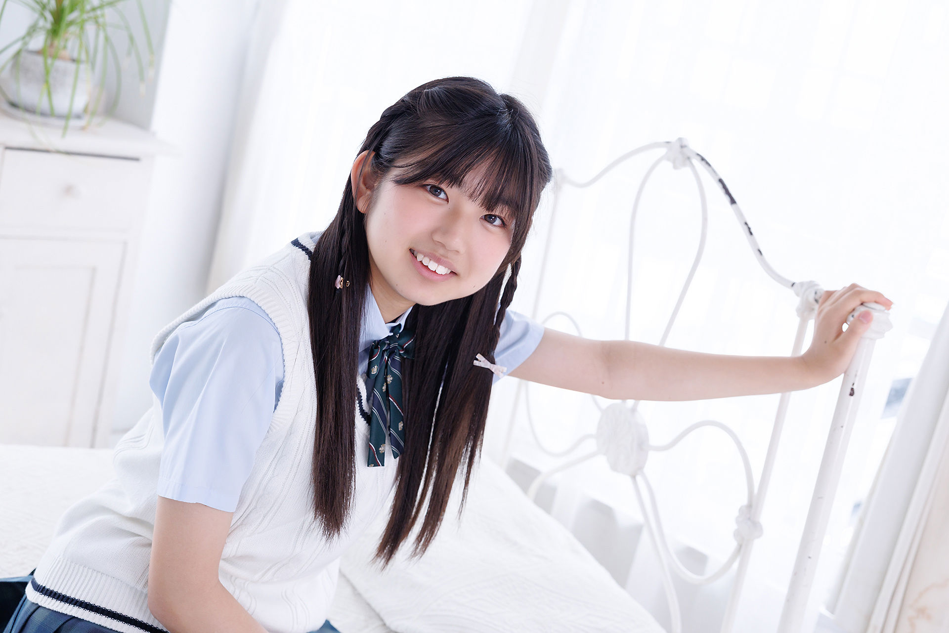 [Minisuka.tv] Haku Fumitsuki 文月珀 - Regular Gallery Set 2.01/(34P)