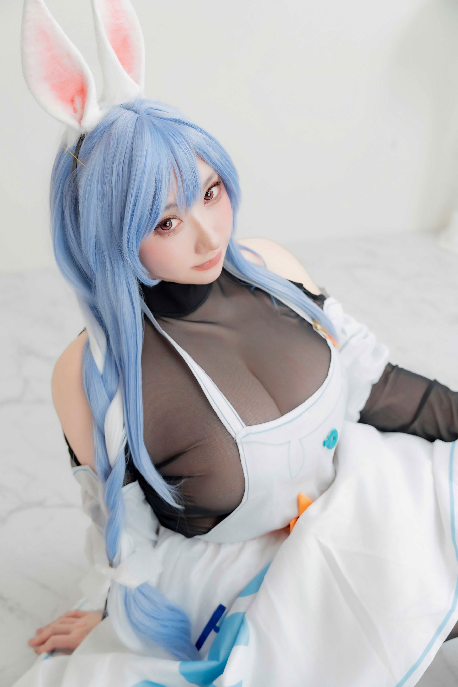 [Cosplay] [Shooting Star's (SAKU サク)] - Mama Bunny/(223P)