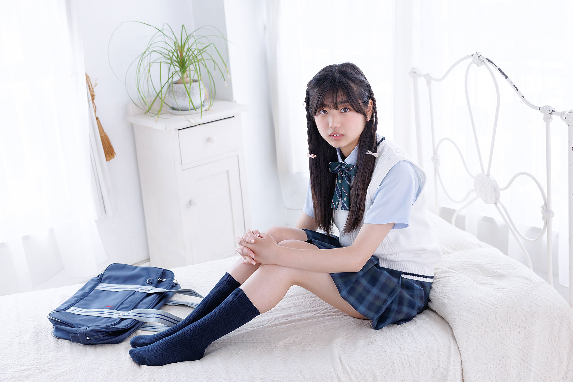 [Minisuka.tv] Haku Fumitsuki 文月珀 - Regular Gallery Set 2.01/(34P)