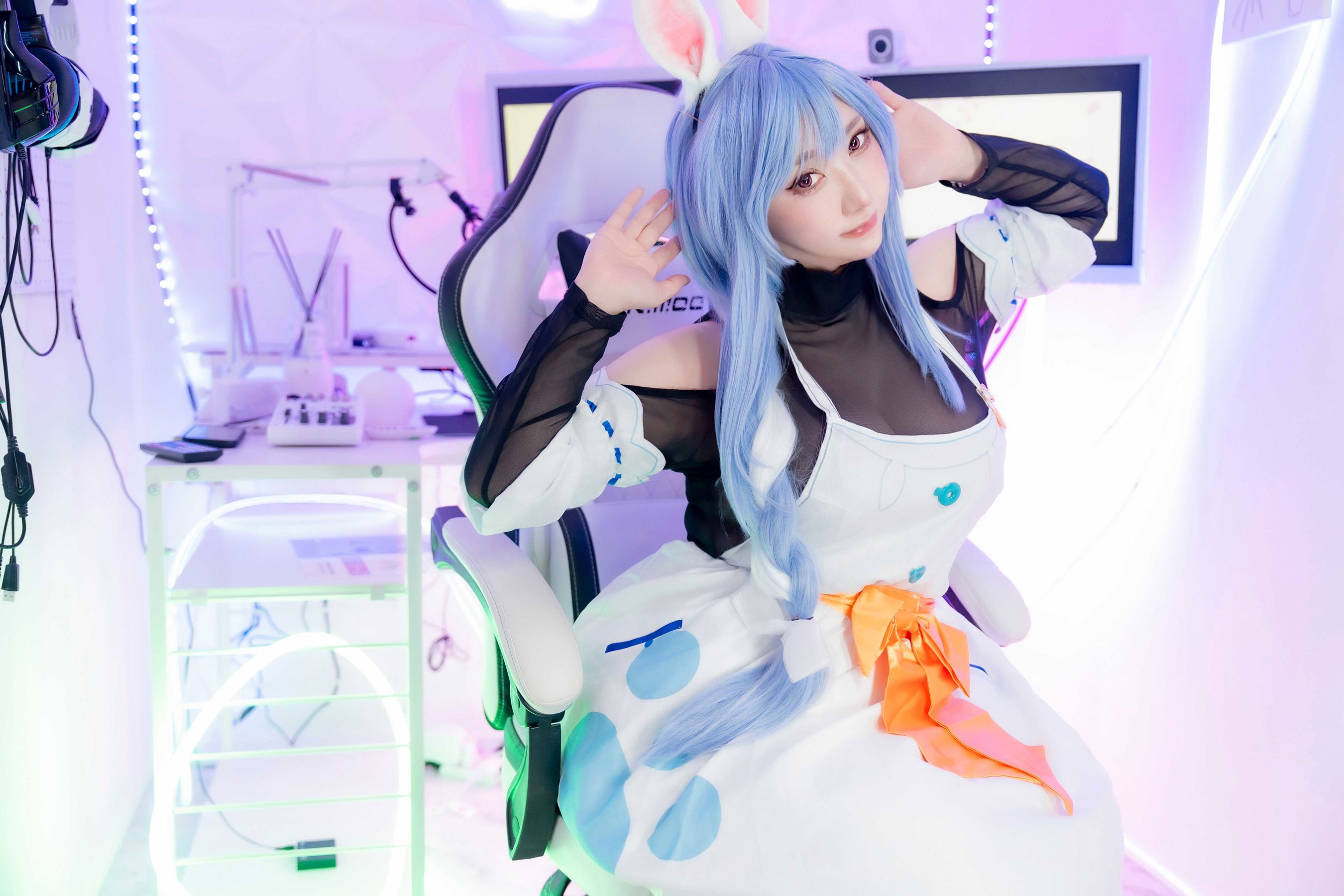 [Cosplay] [Shooting Star's (SAKU サク)] - Mama Bunny/(223P)