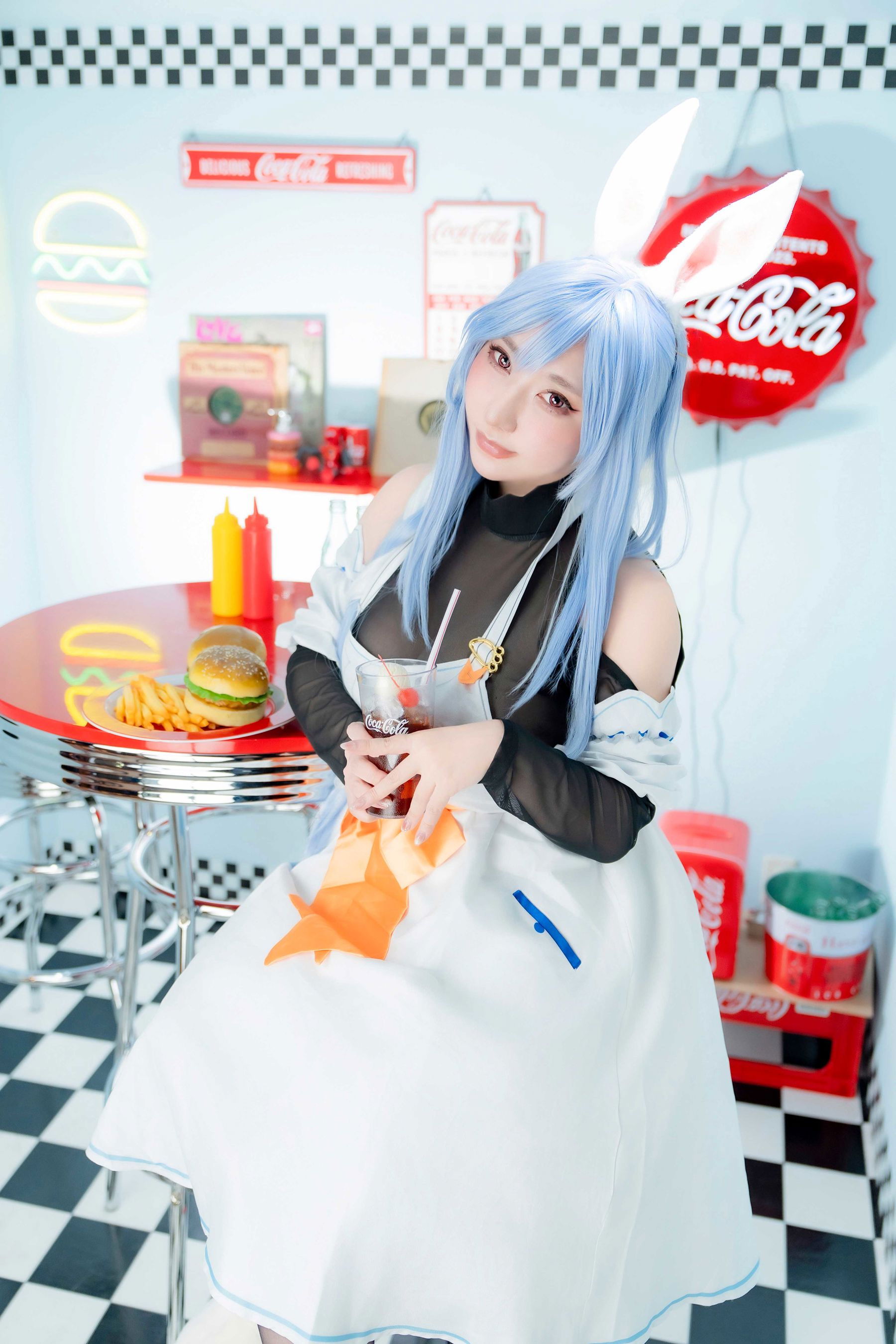 [Cosplay] [Shooting Star's (SAKU サク)] - Mama Bunny/(223P)