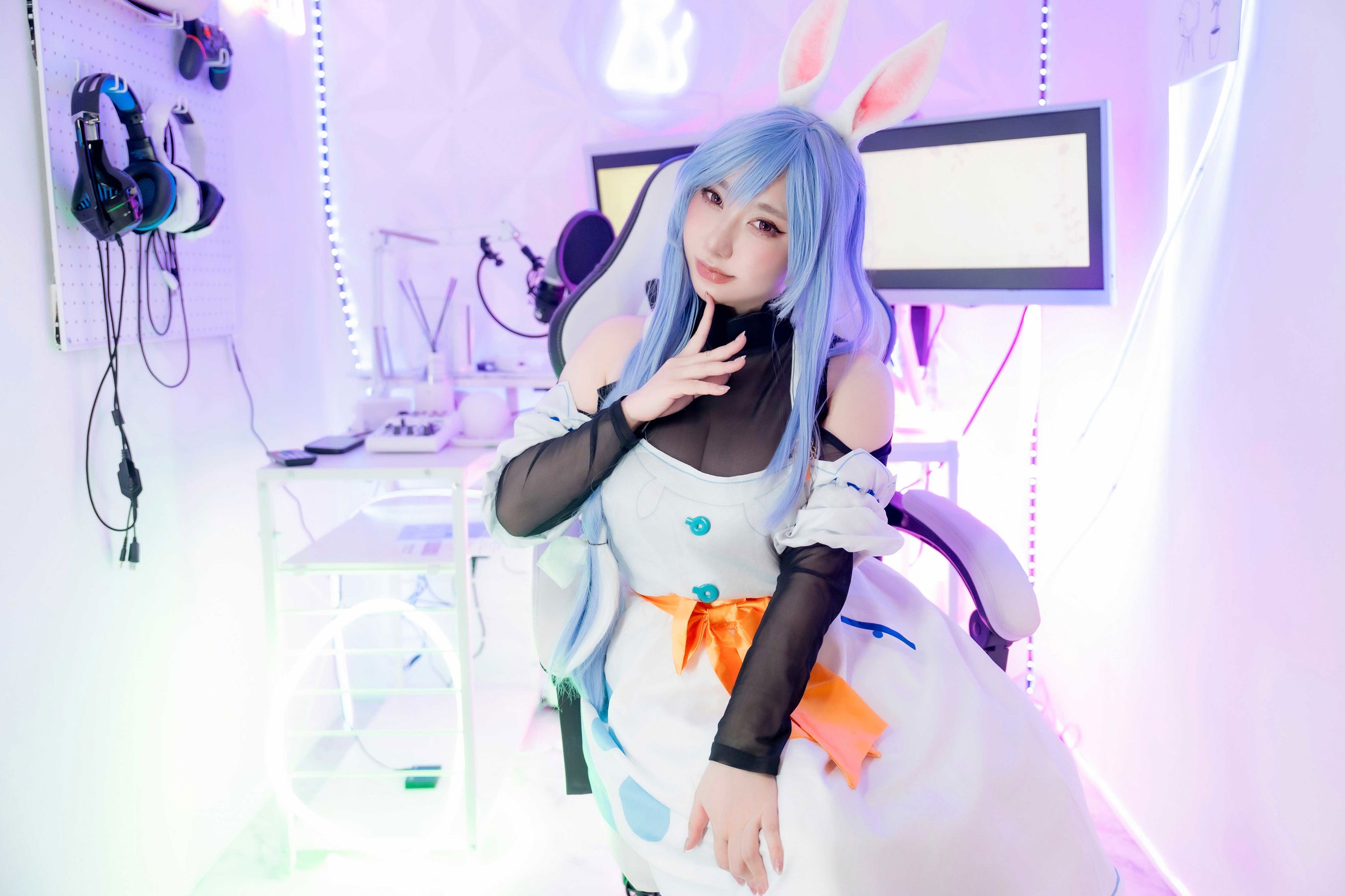 [Cosplay] [Shooting Star's (SAKU サク)] - Mama Bunny/(223P)