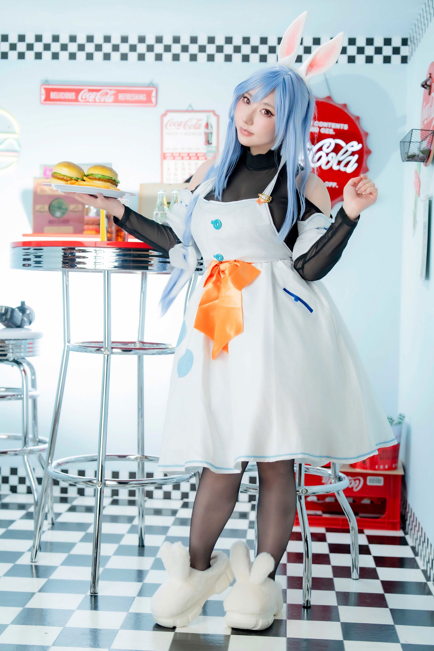 [Cosplay] [Shooting Star's (SAKU サク)] - Mama Bunny/(223P)