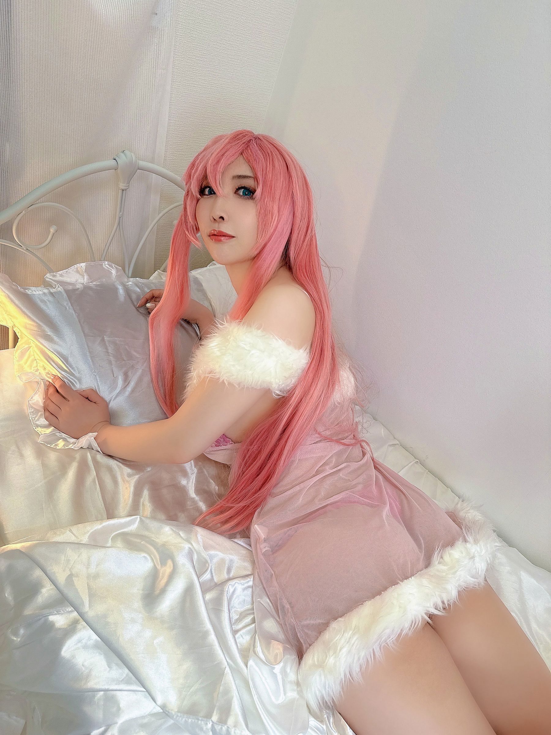 [Cosplay] [KURUPIKA] Reku Momoiro 桃色れく - Meer Campbell Quiet Night/(144P)
