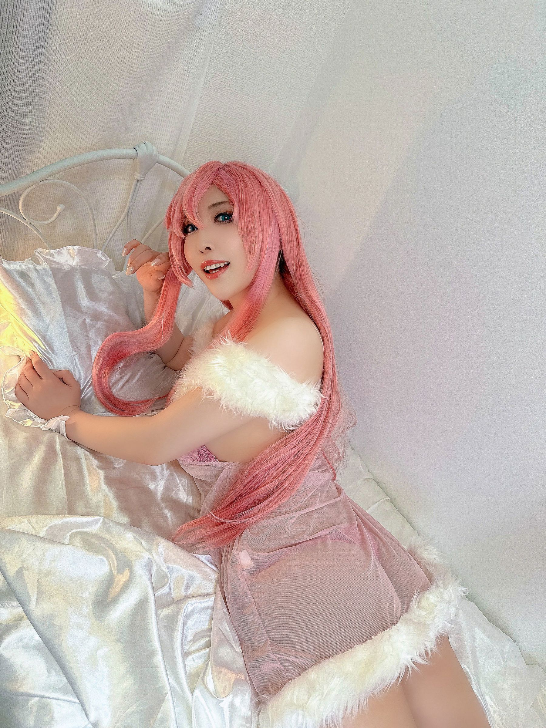 [Cosplay] [KURUPIKA] Reku Momoiro 桃色れく - Meer Campbell Quiet Night/(144P)