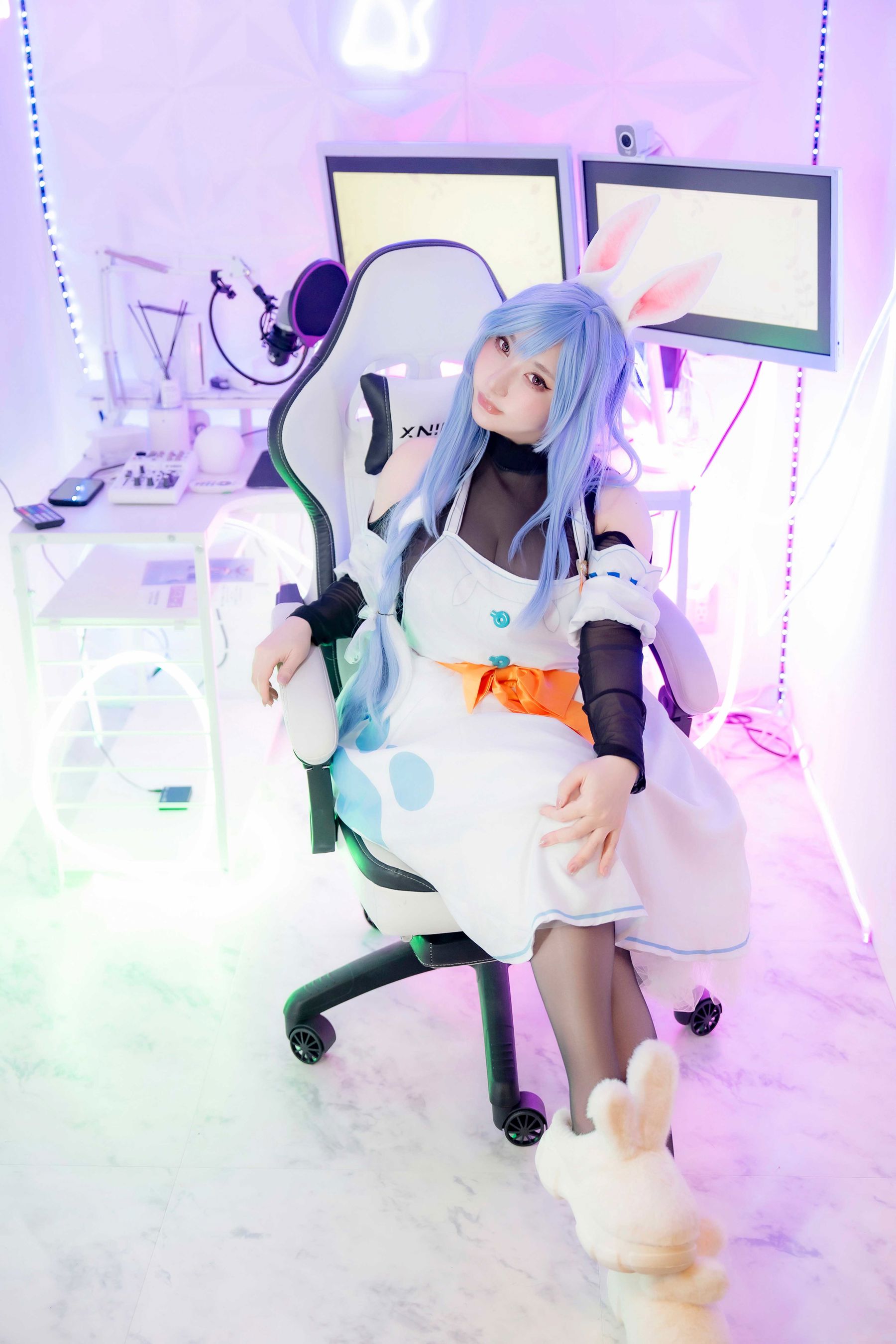 [Cosplay] [Shooting Star's (SAKU サク)] - Mama Bunny/(223P)