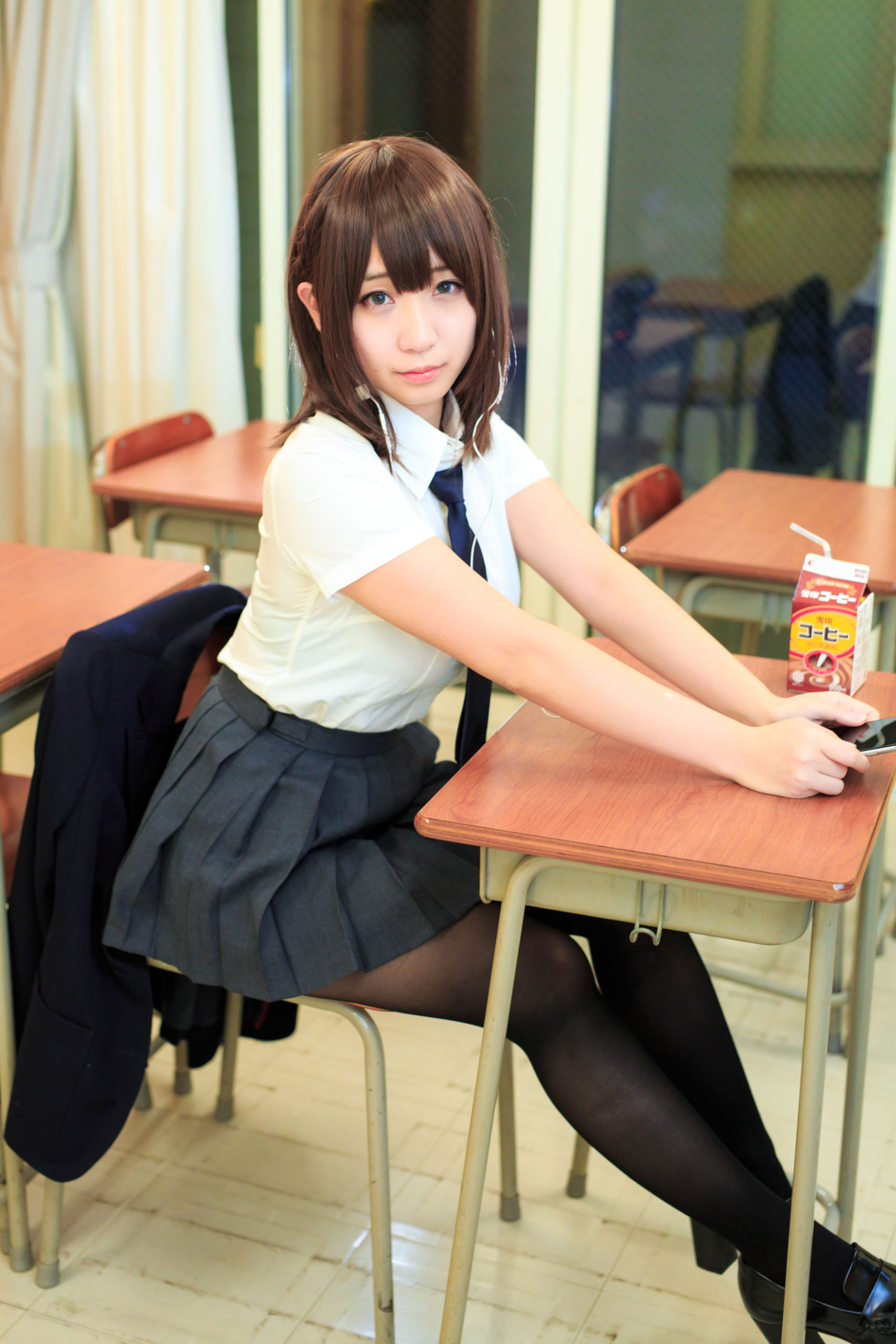 [Cosplay] Moe Iori 伊織もえ - That Girl On Monday 月曜日のあの子/(207P)