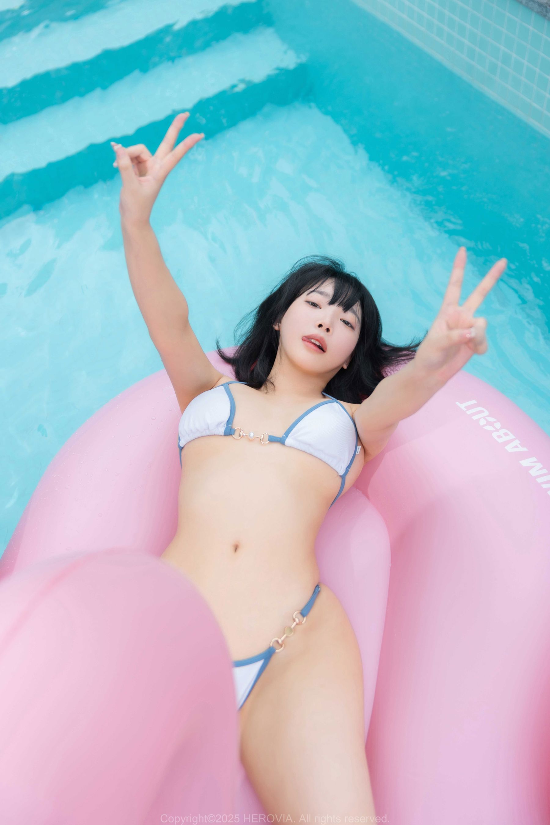 [Herovia] Inkyung - July Pictorial/(99P)