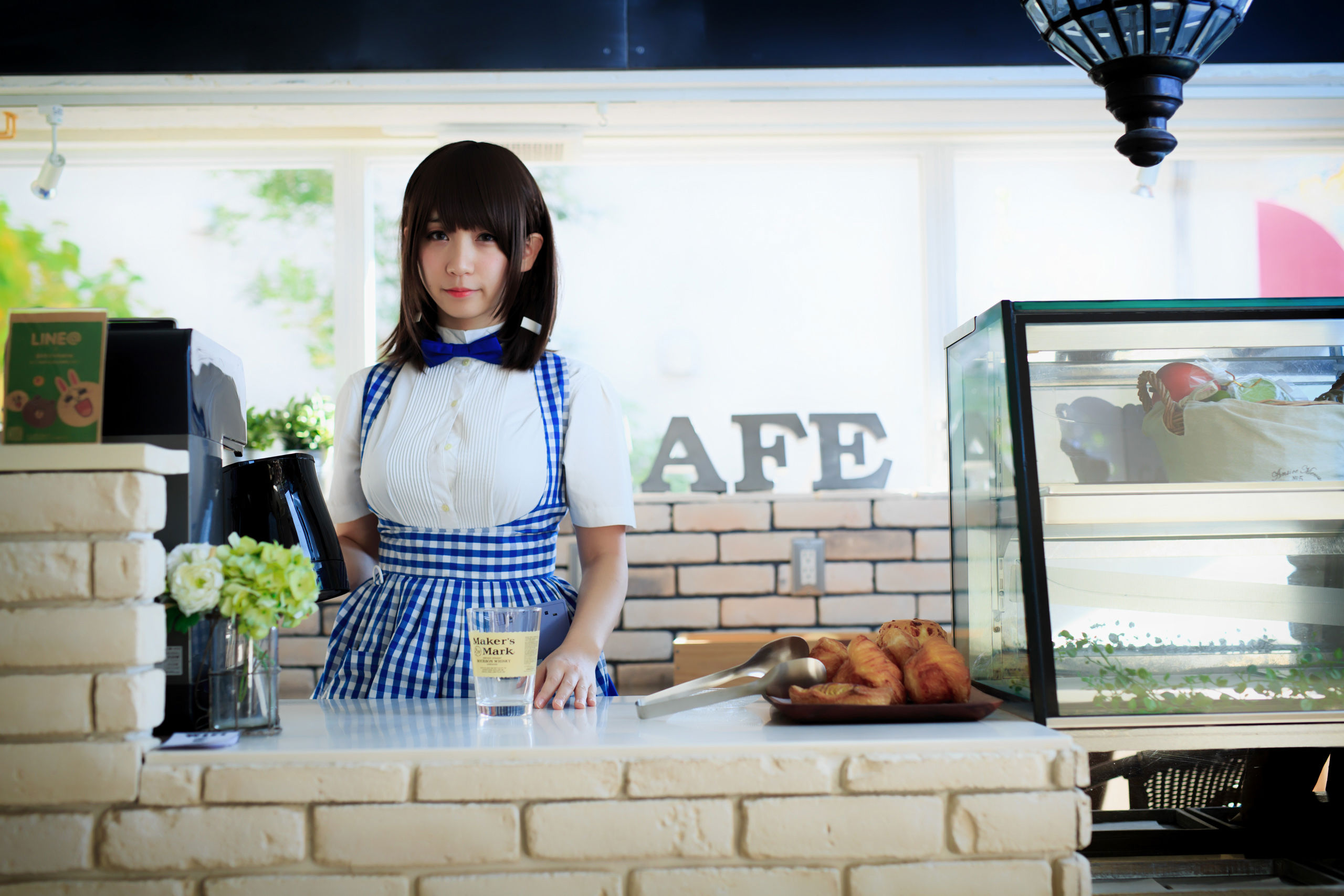[Cosplay] Moe Iori 伊織もえ - That Girl On Monday 月曜日のあの子/(207P)