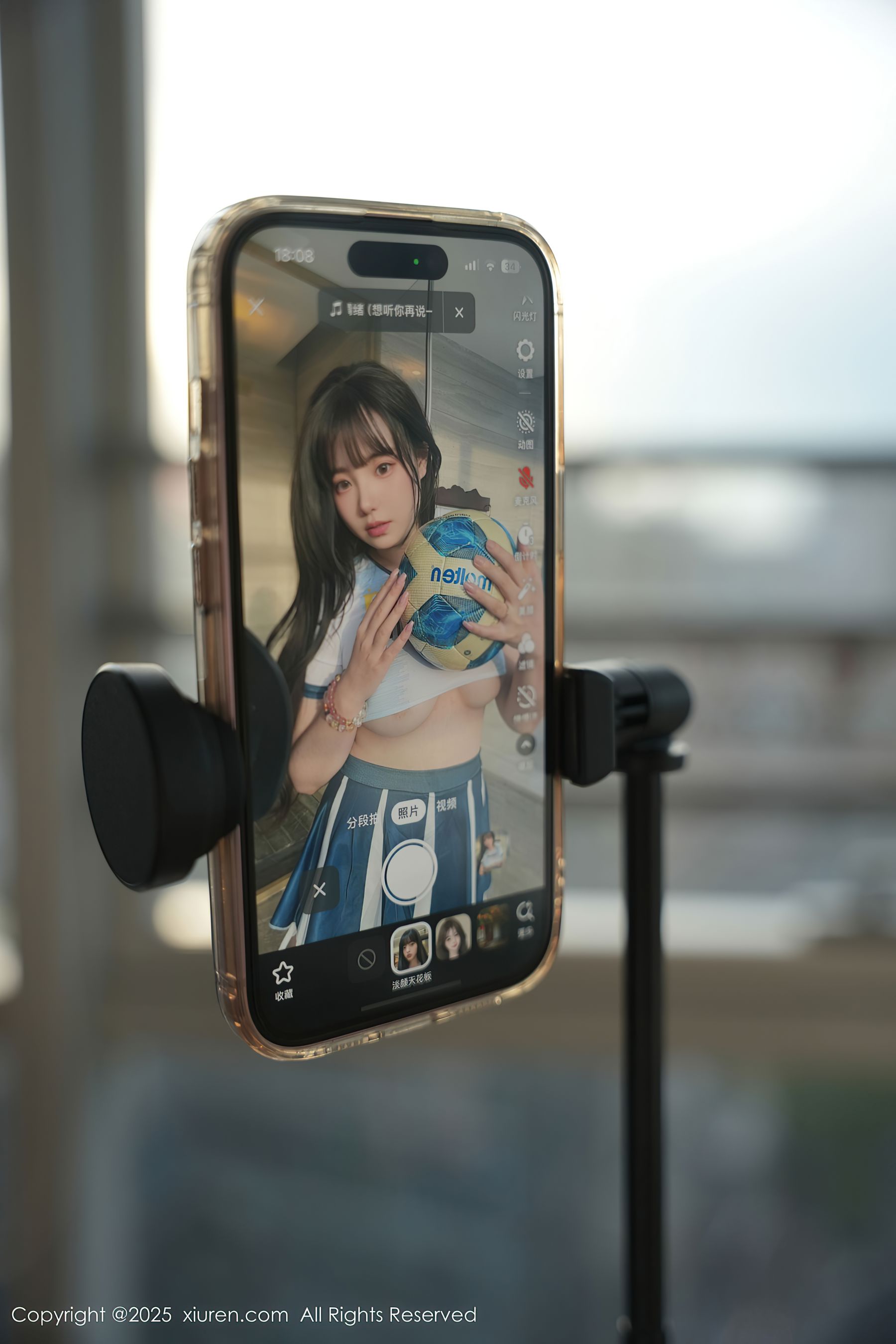 [秀人XiuRen] 2025.07.31 No.10606 软情/(82P)