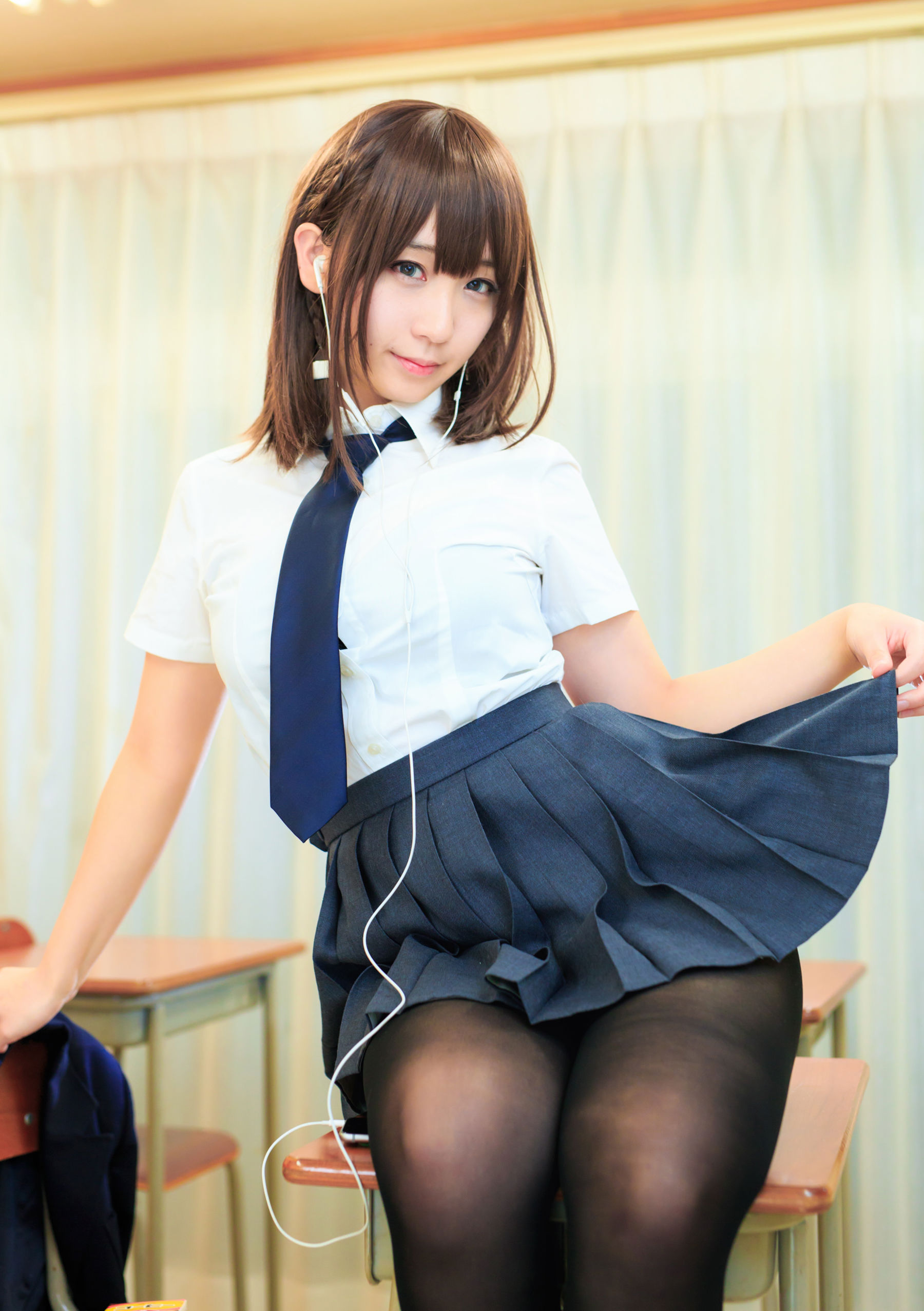 [Cosplay] Moe Iori 伊織もえ - That Girl On Monday 月曜日のあの子/(207P)