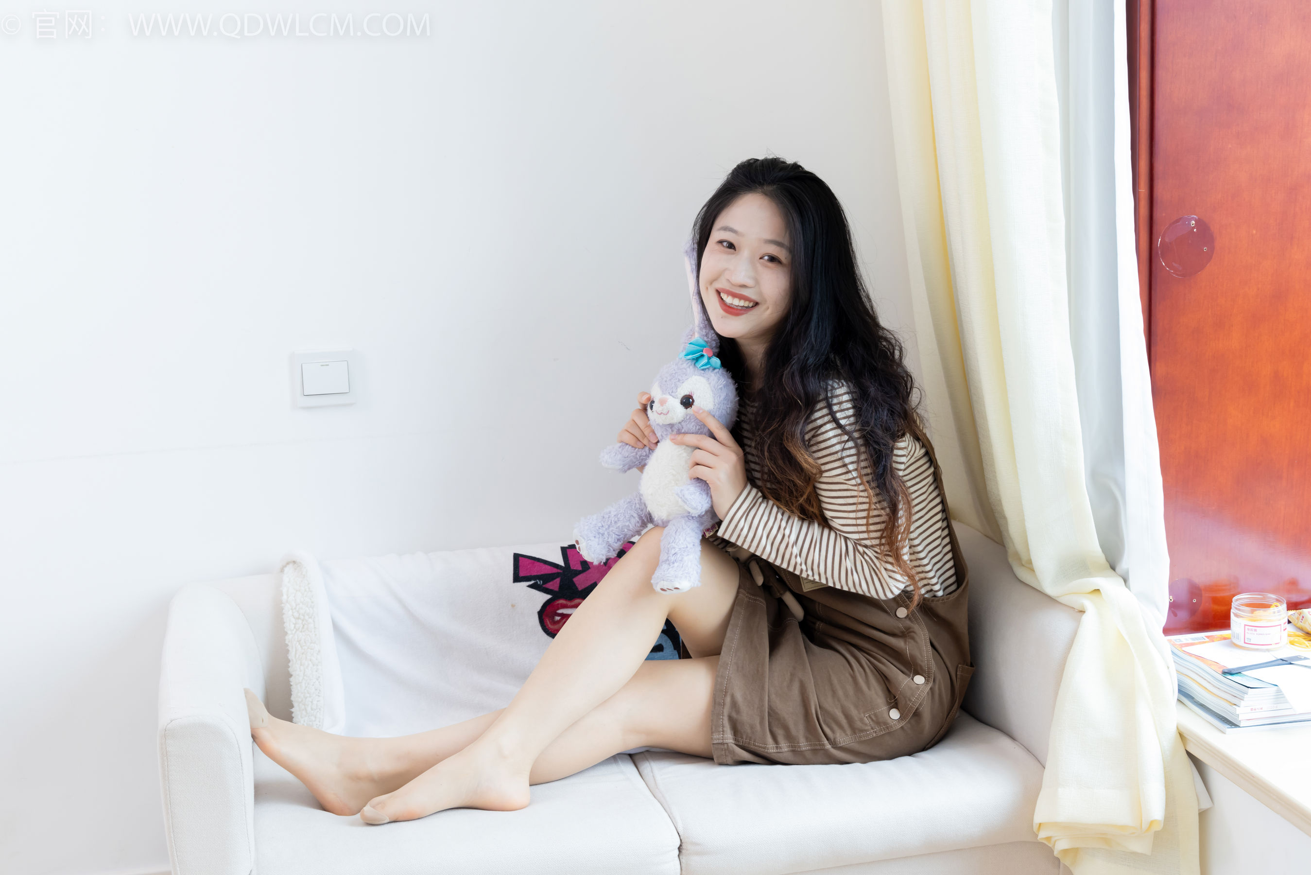 物恋传媒 No.2388 小紫 - 皮鞋、薄肉丝大腿袜/(160P)