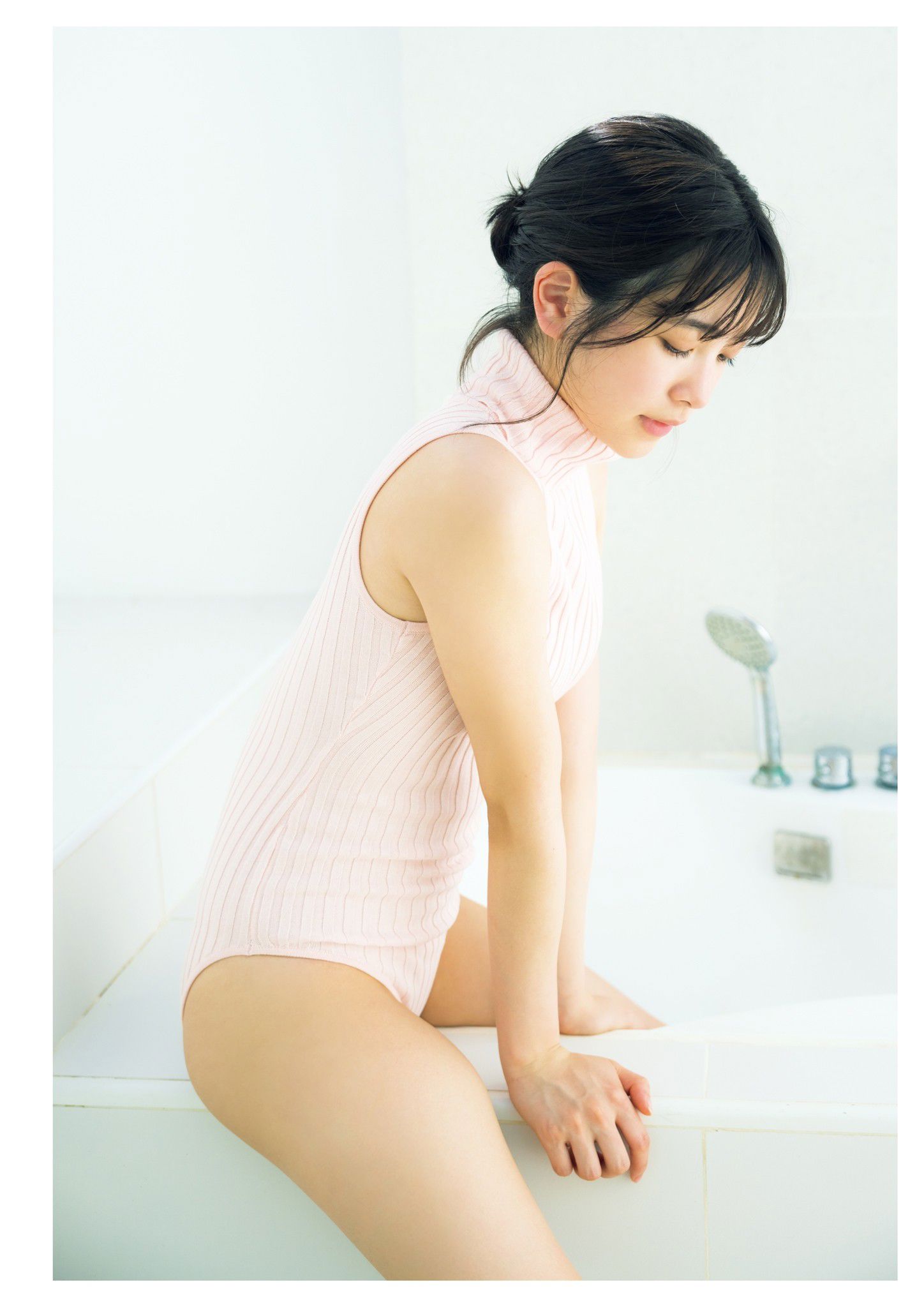 今森茉耶 - Love Begins 恋がはじまる/(158P)