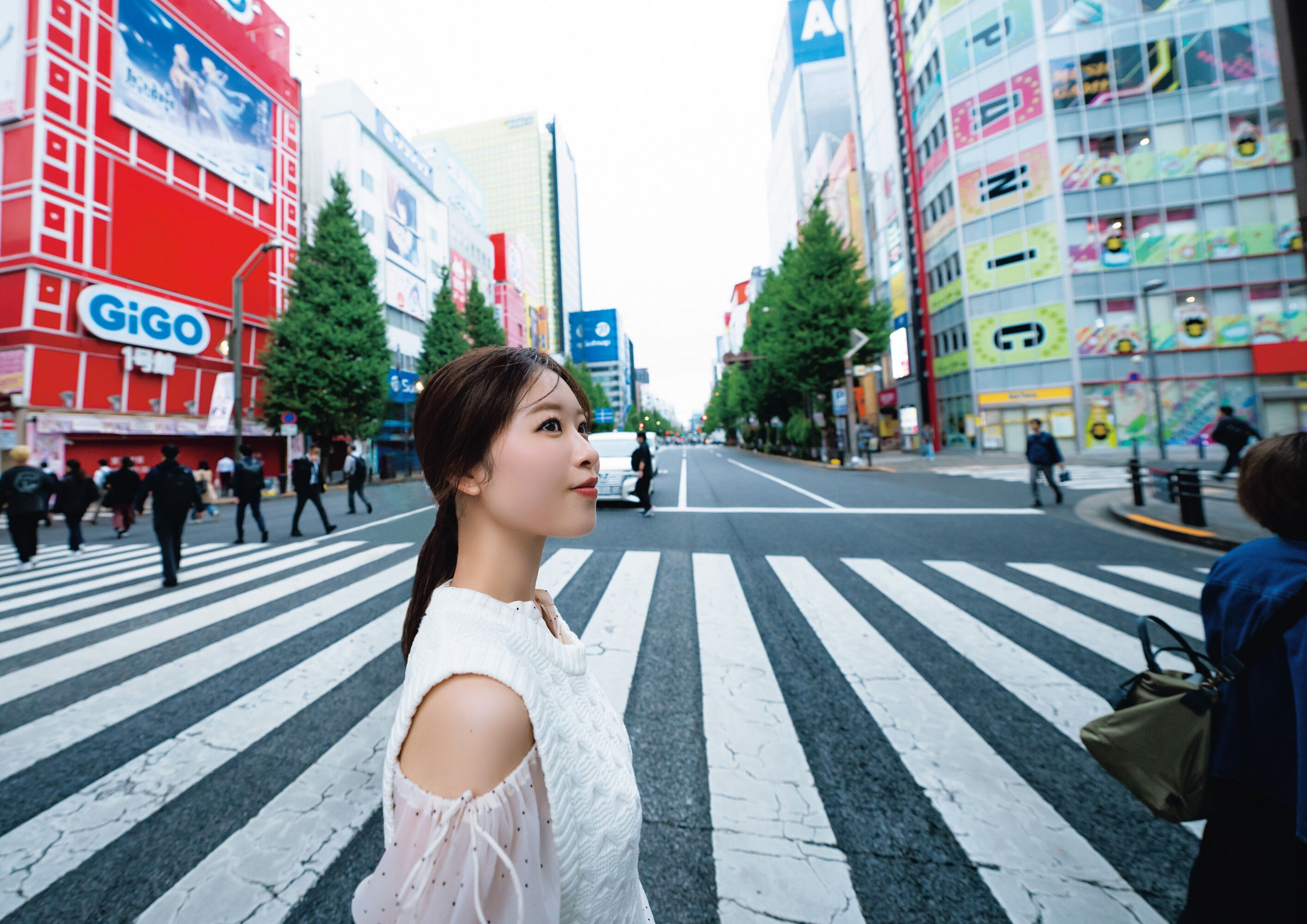 中西智代梨 - ちより日和/(121P)