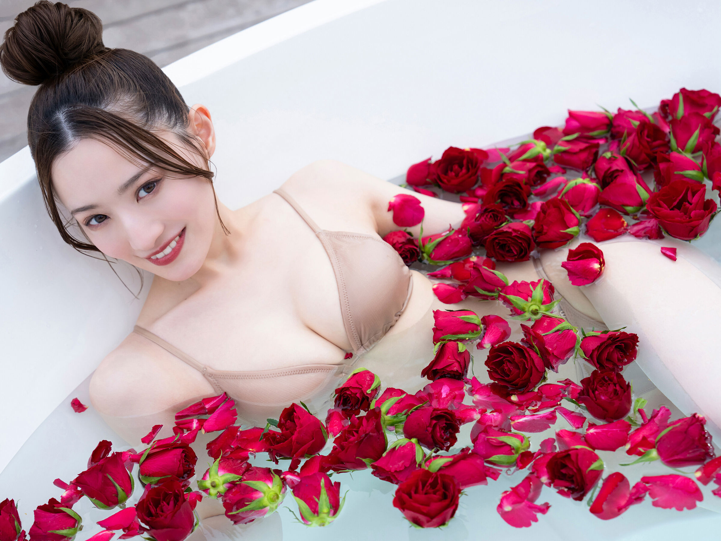 中田花奈 - もっとずっと、かなりん/(85P)