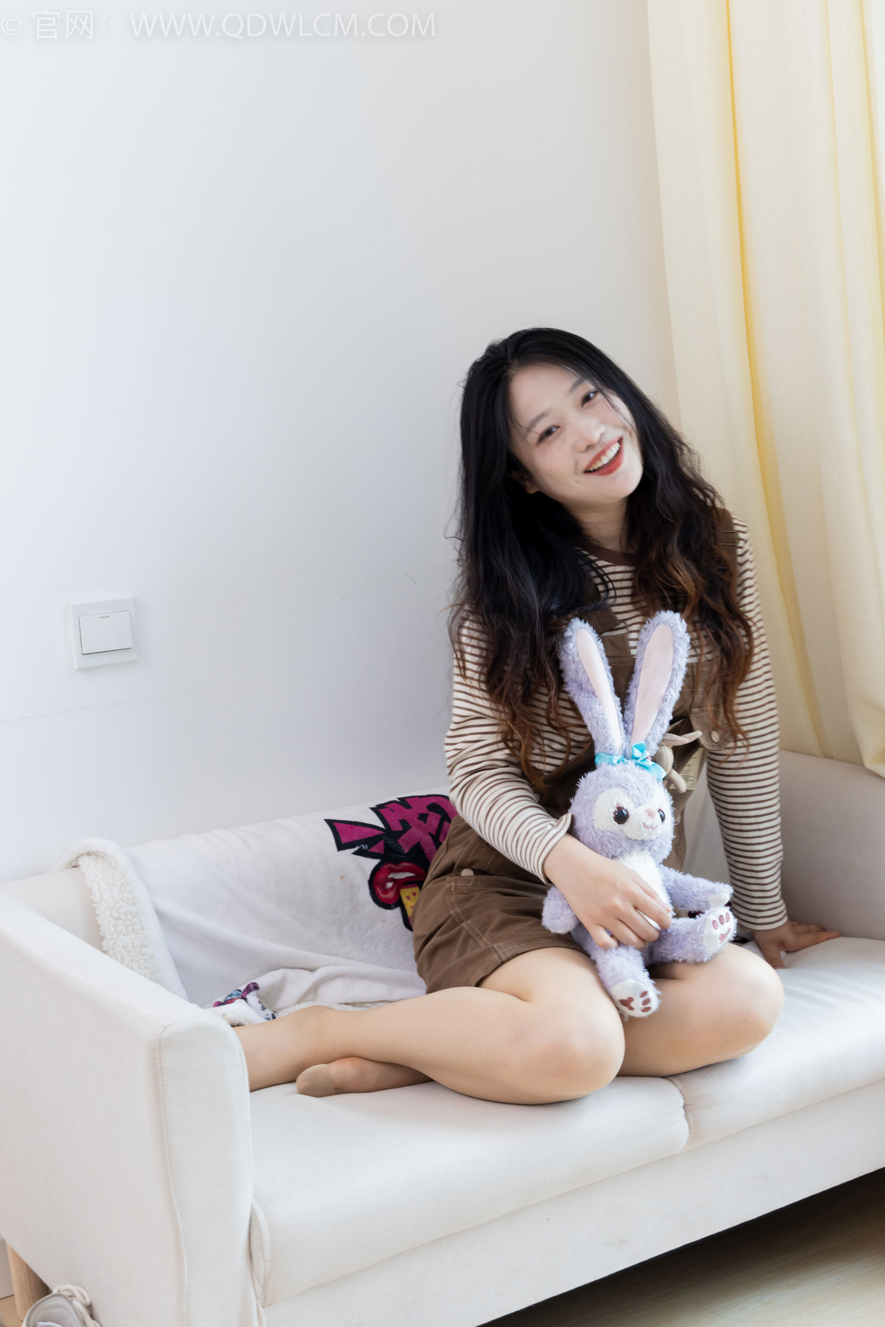 物恋传媒 No.2388 小紫 - 皮鞋、薄肉丝大腿袜/(160P)