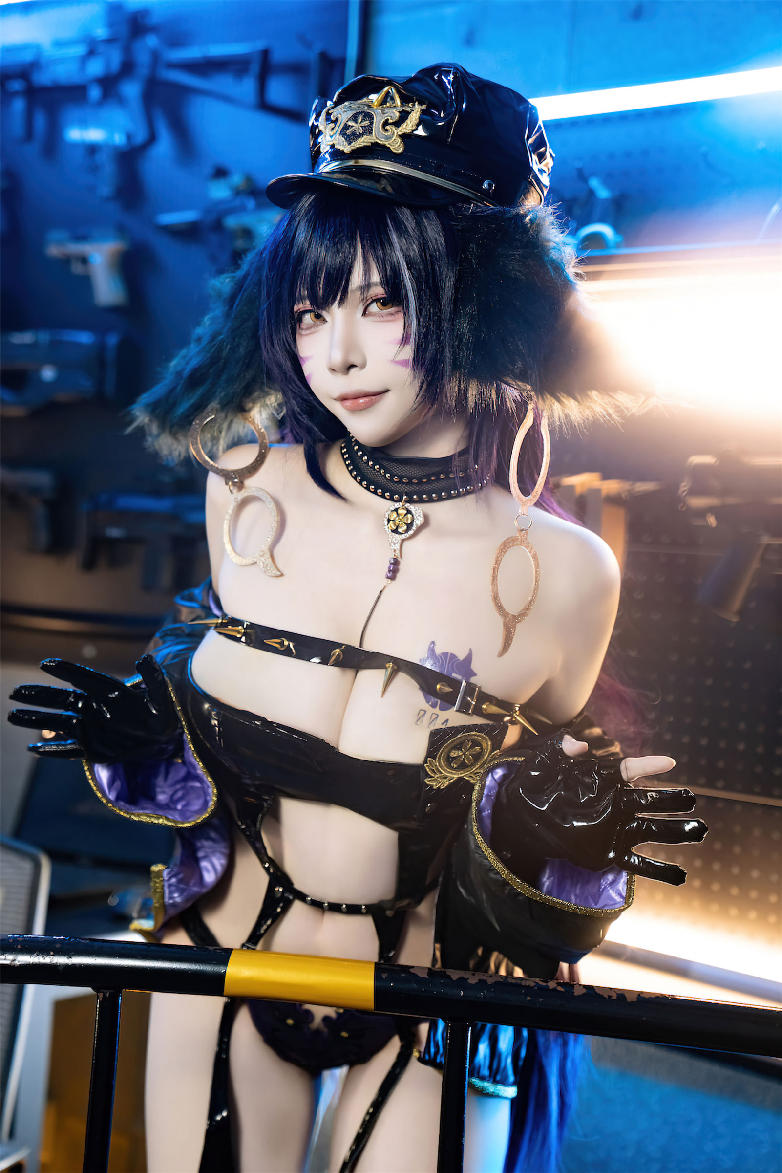 人气Coser 二佐Nisa - 碧蓝航线 武藏 女警/(25P)
