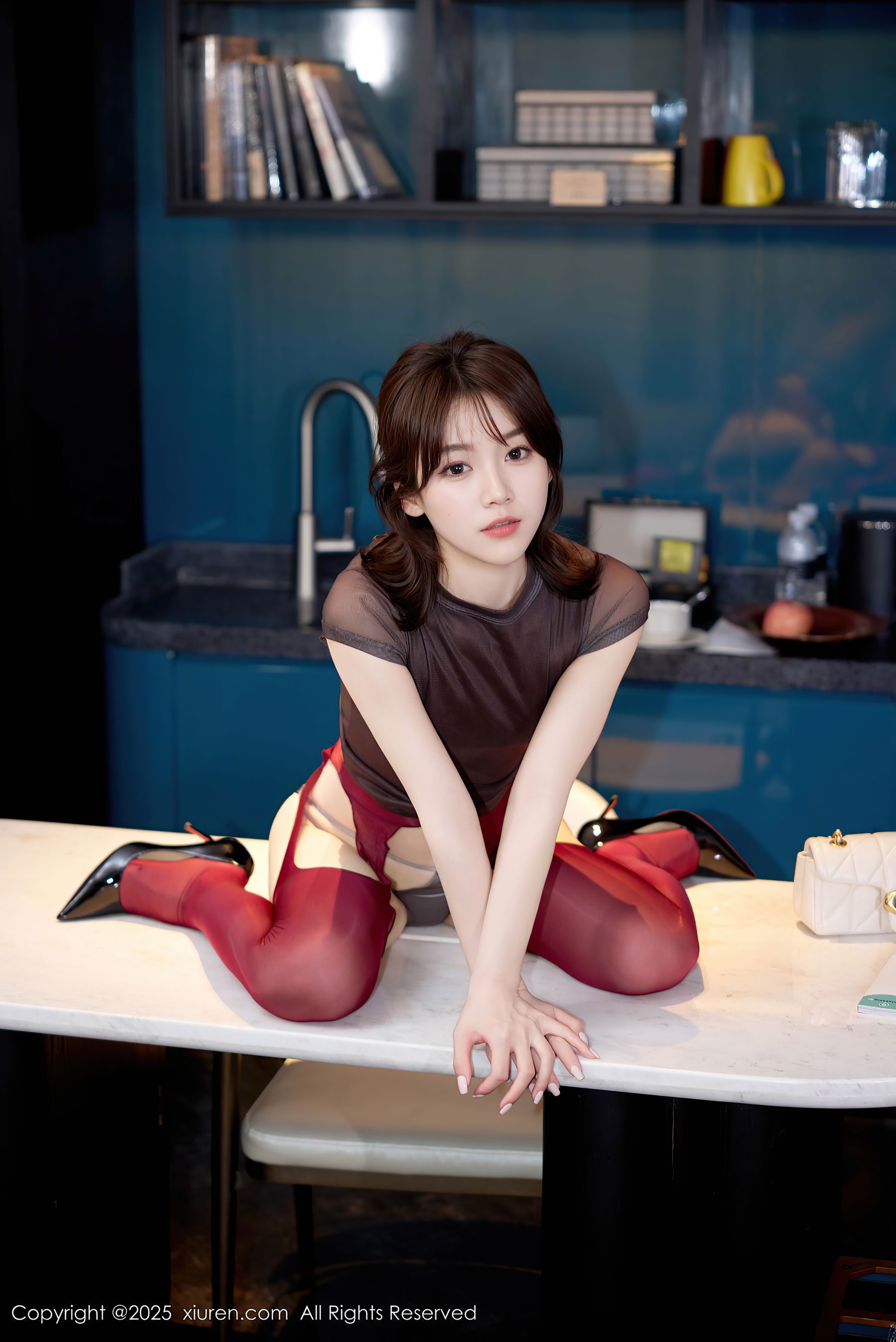 [秀人XiuRen] 2025.08.08 No.10633 汁汁/(57P)