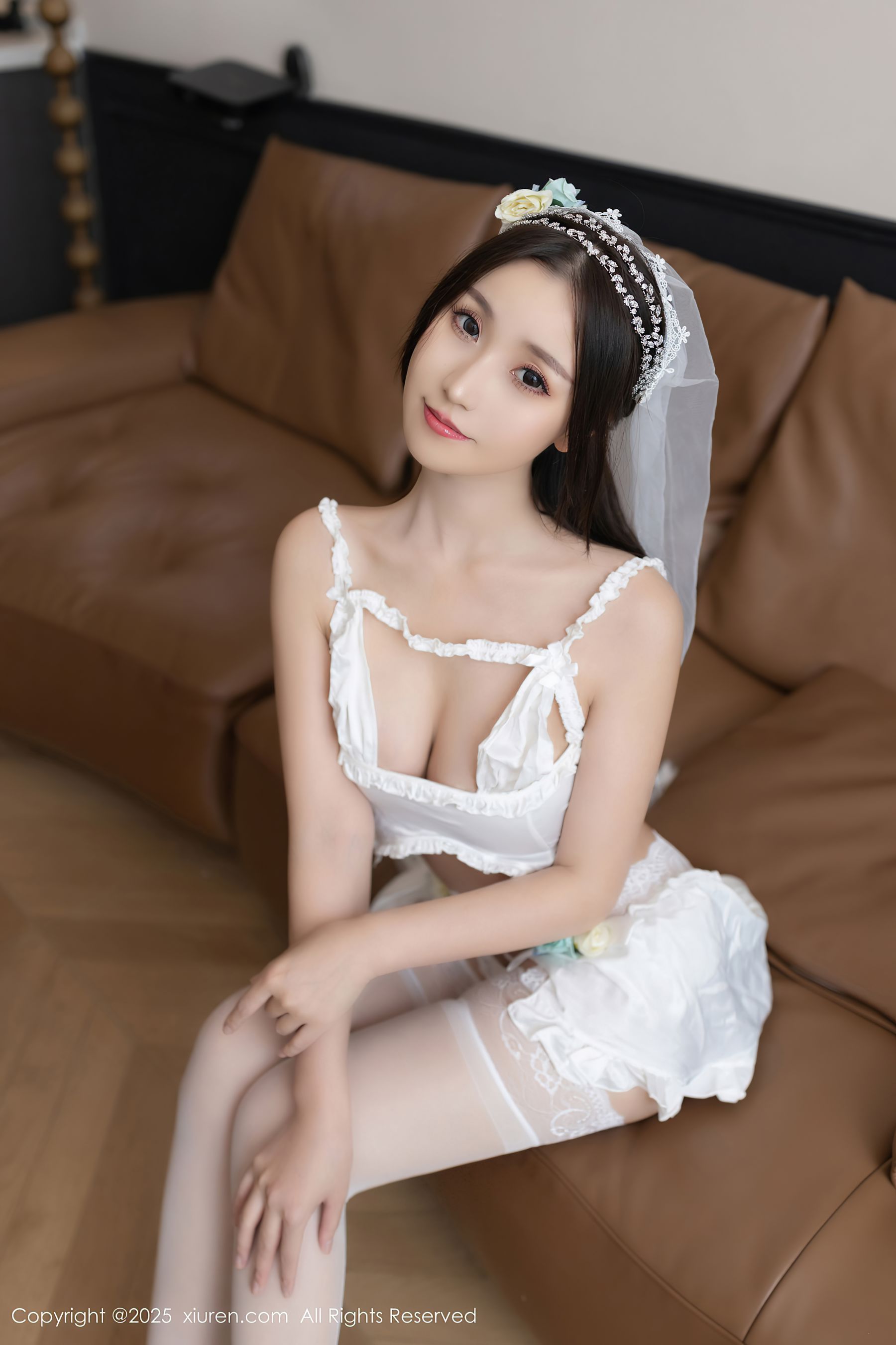 [秀人XiuRen] 2025.08.13 No.10644 杏子Yada/(83P)