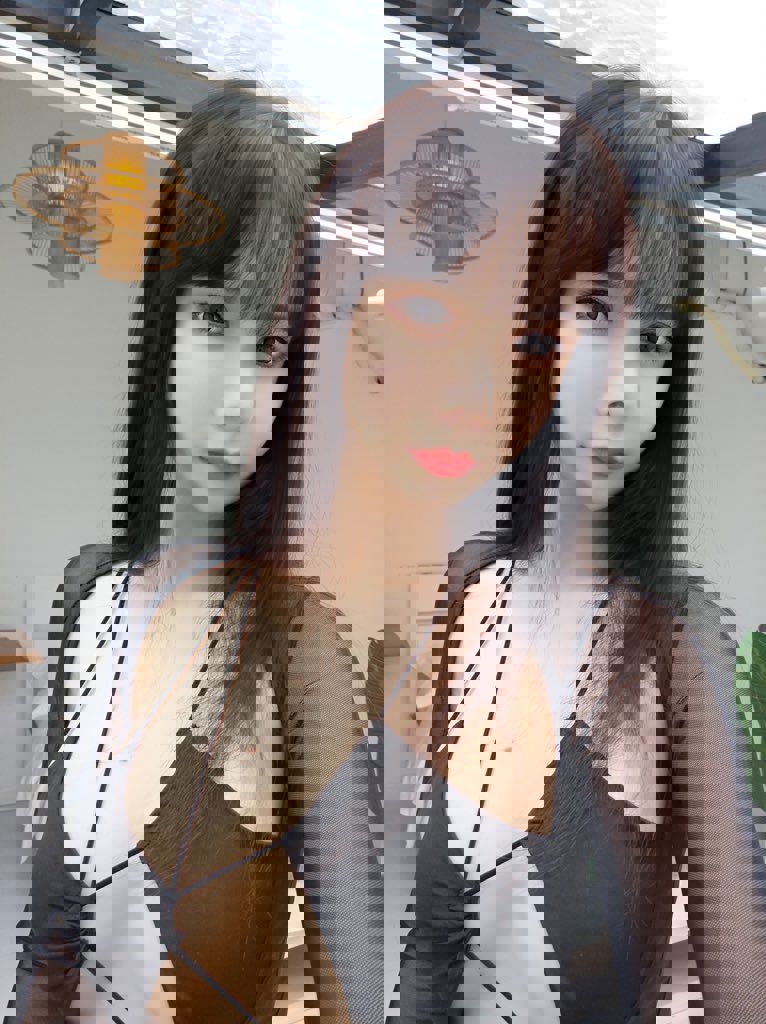 亚马逊鲶鱼 - 黑色高叉泳装/(21P)