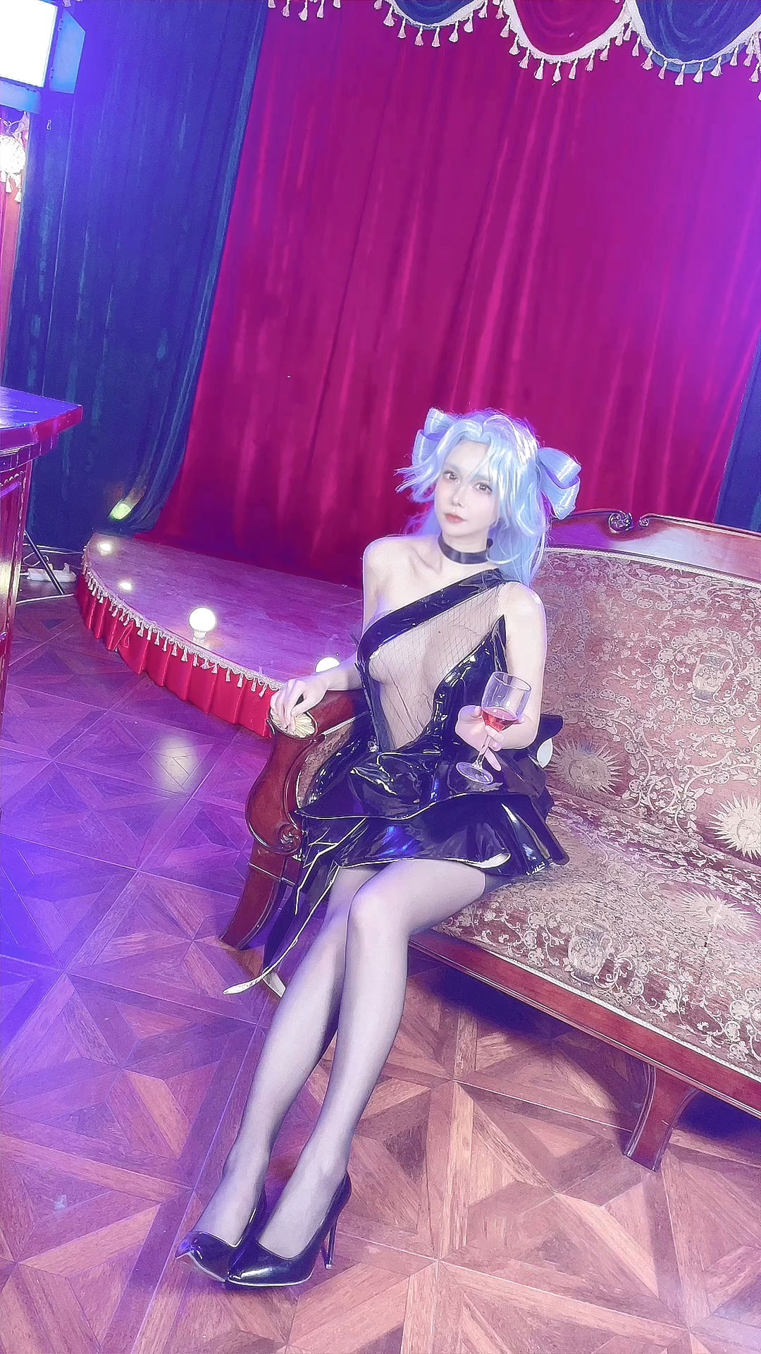 亚马逊鲶鱼 - PA15 香槟怪盗/(32P)