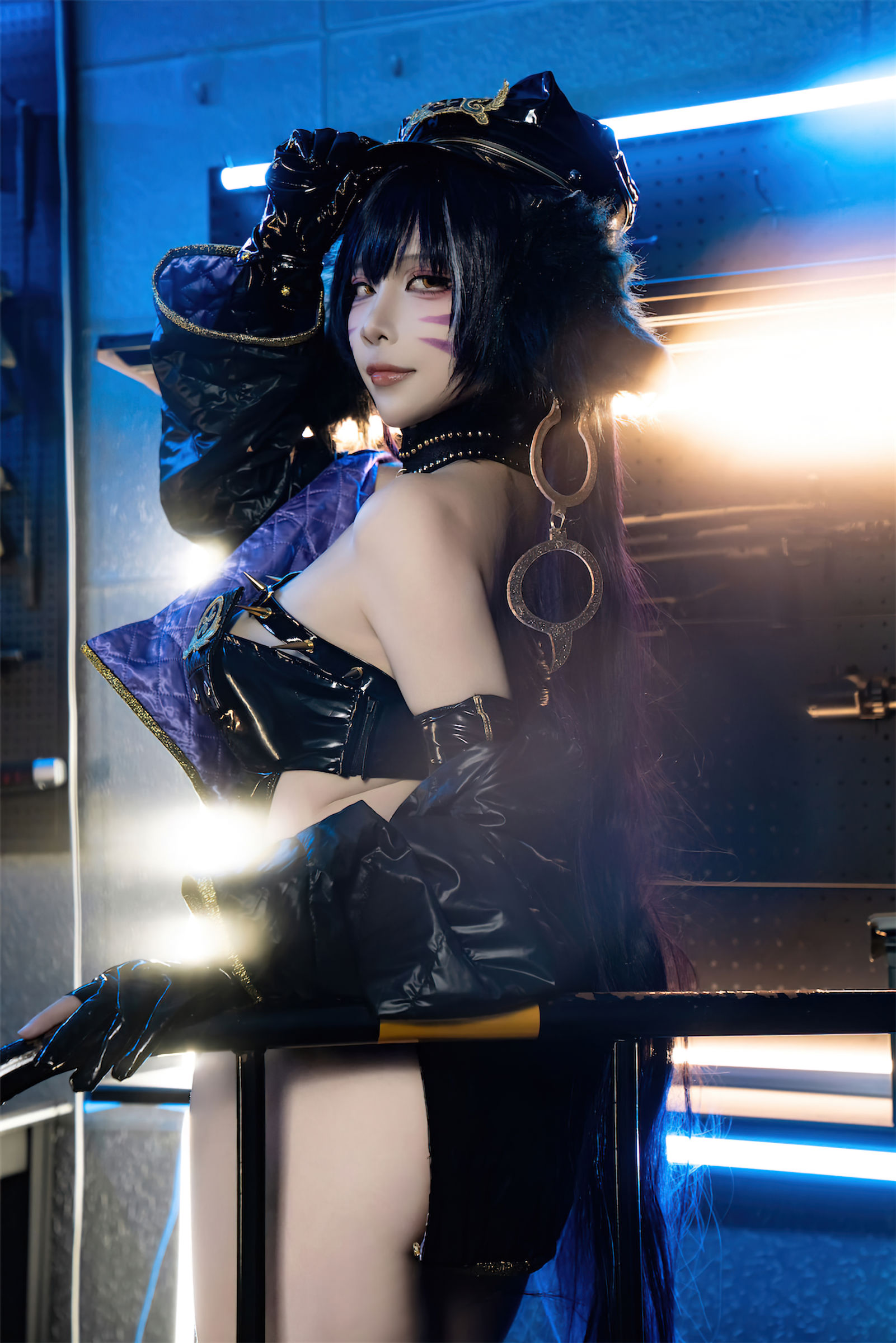 人气Coser 二佐Nisa - 碧蓝航线 武藏 女警/(25P)