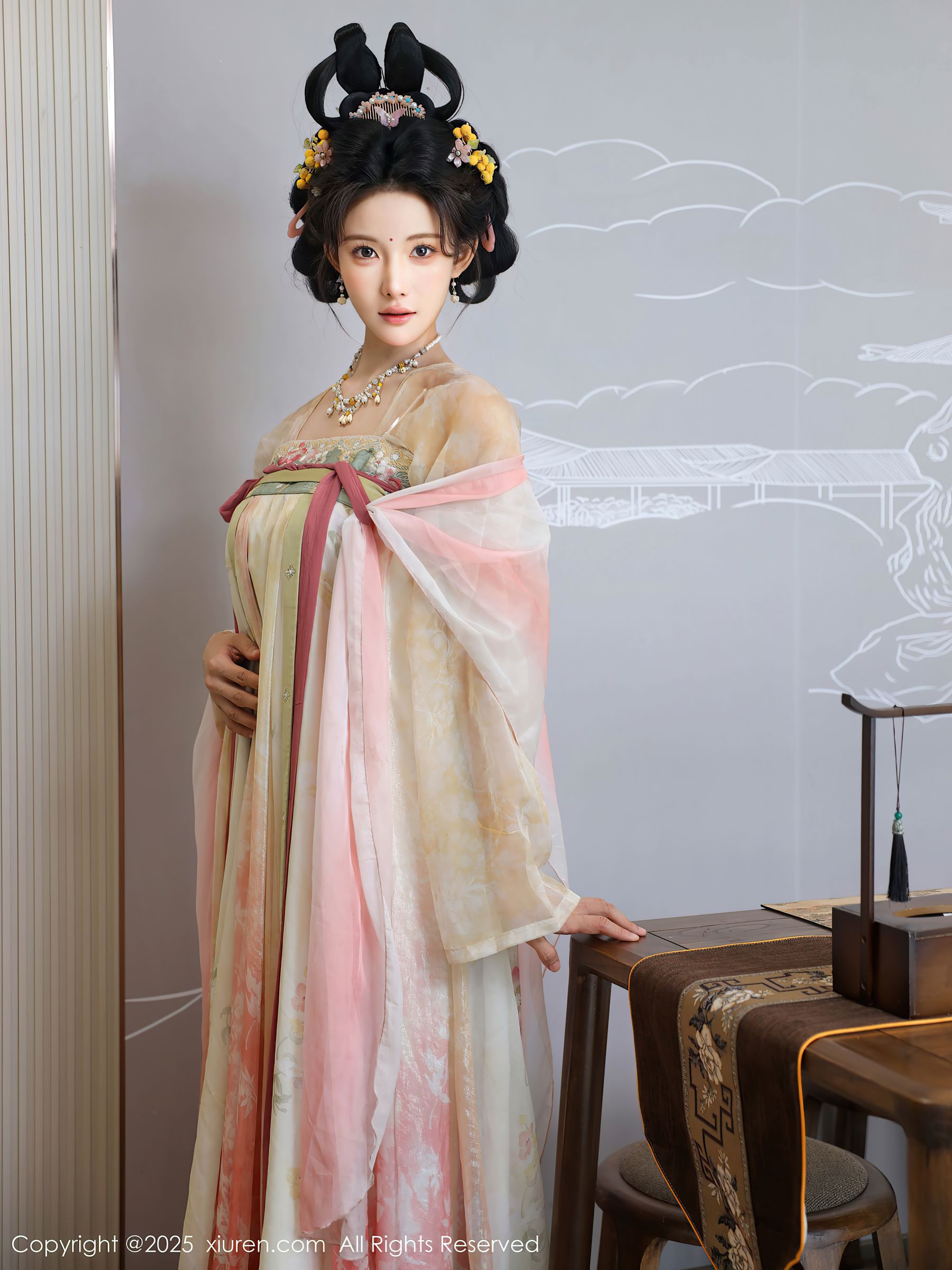 [秀人XiuRen] 2025.08.13 No.10645 梨霜儿/(82P)