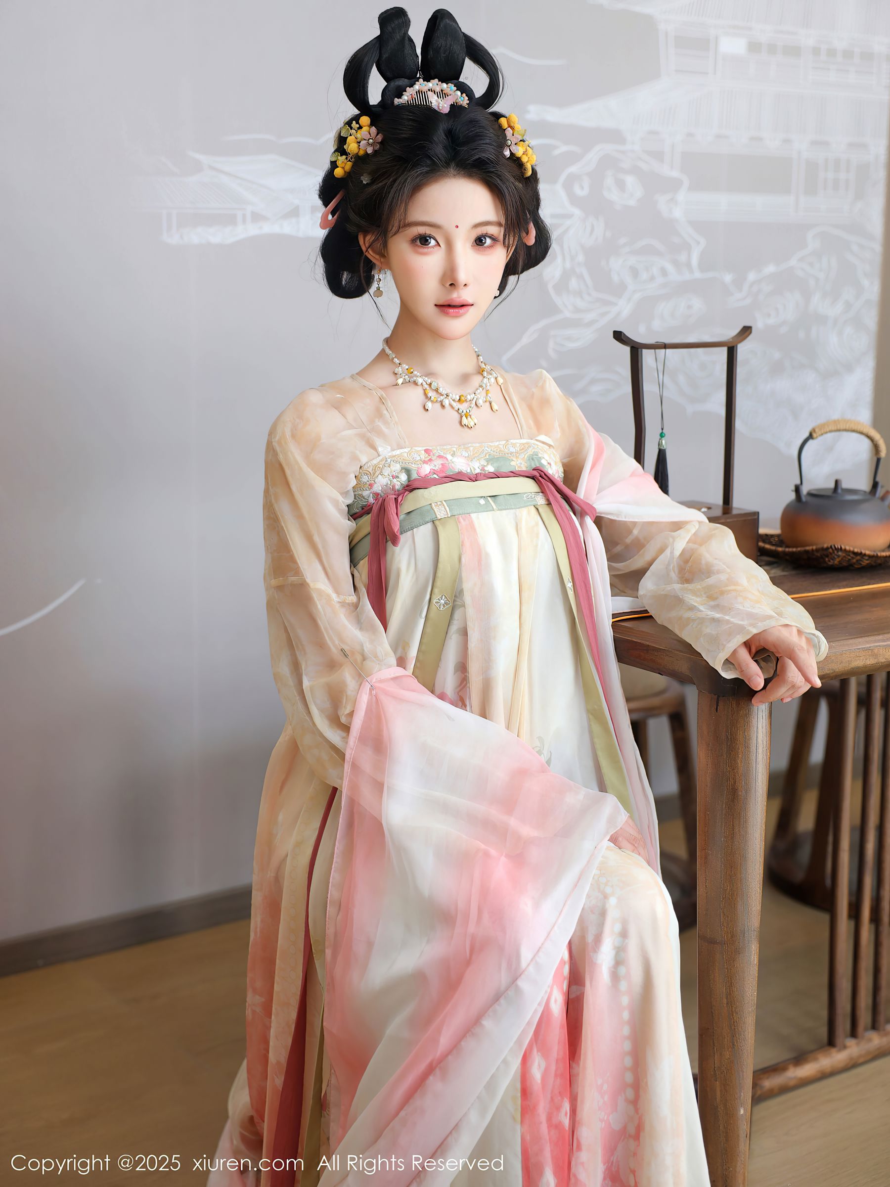 [秀人XiuRen] 2025.08.13 No.10645 梨霜儿/(82P)