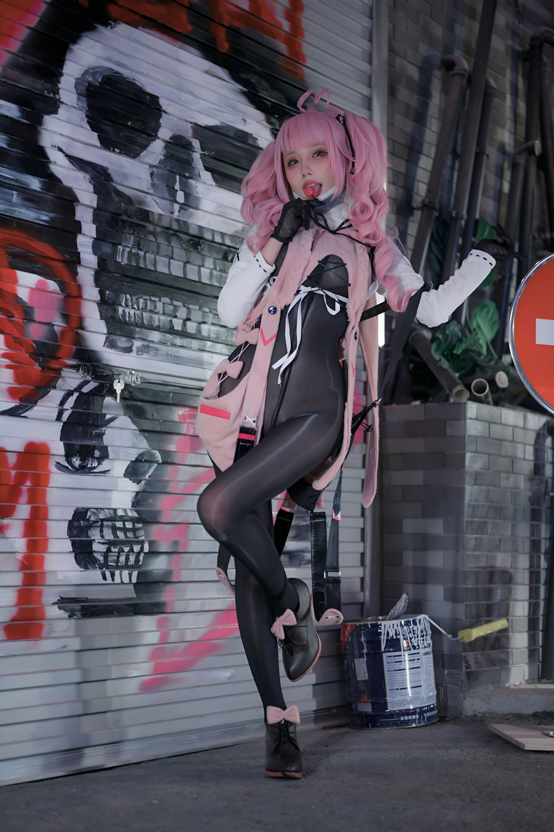 动漫博主您的蛋蛋 - 交错战线 粉毛卡提娜/(88P)