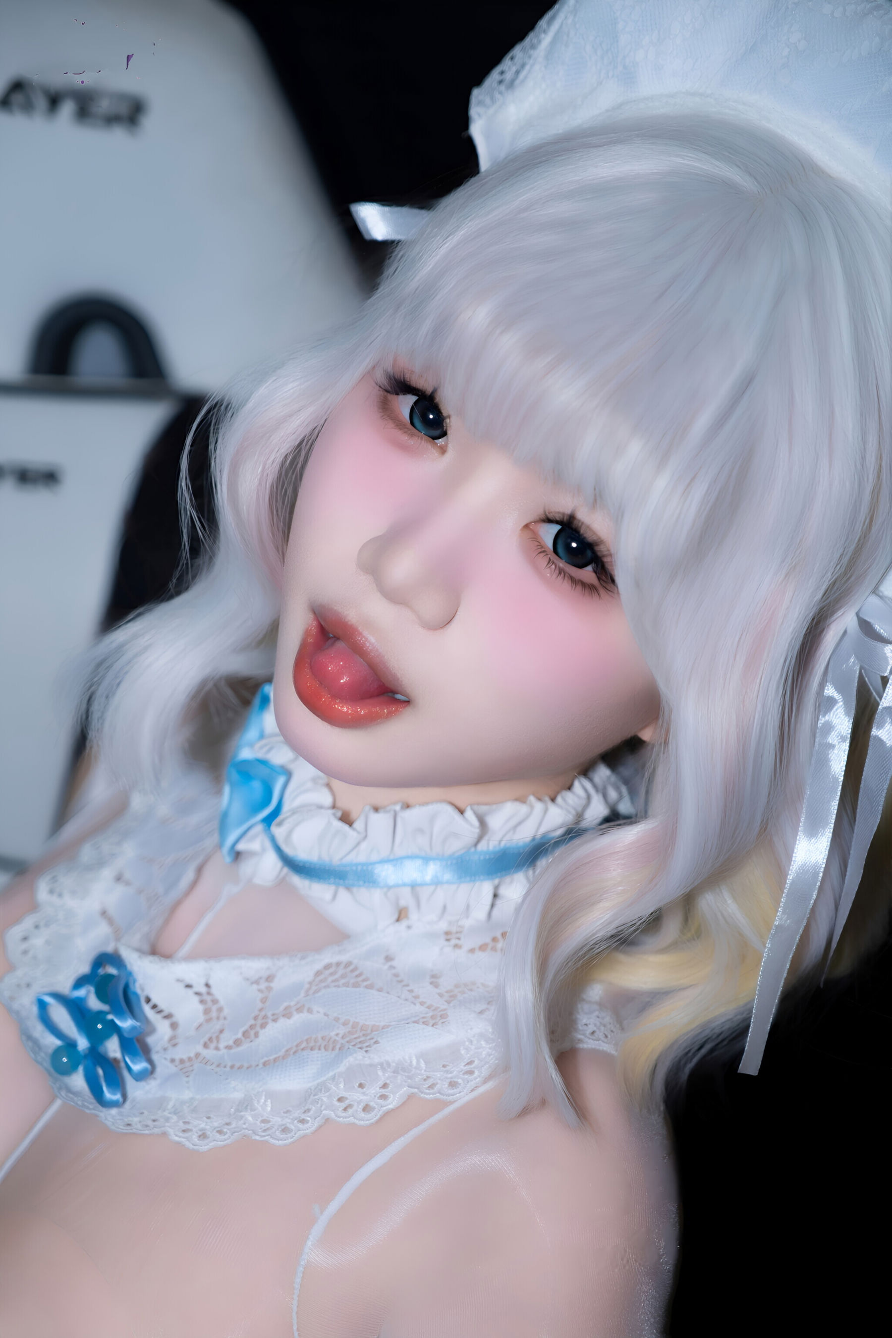 动漫博主柒柒要乖哦 - 洋娃娃/(87P)