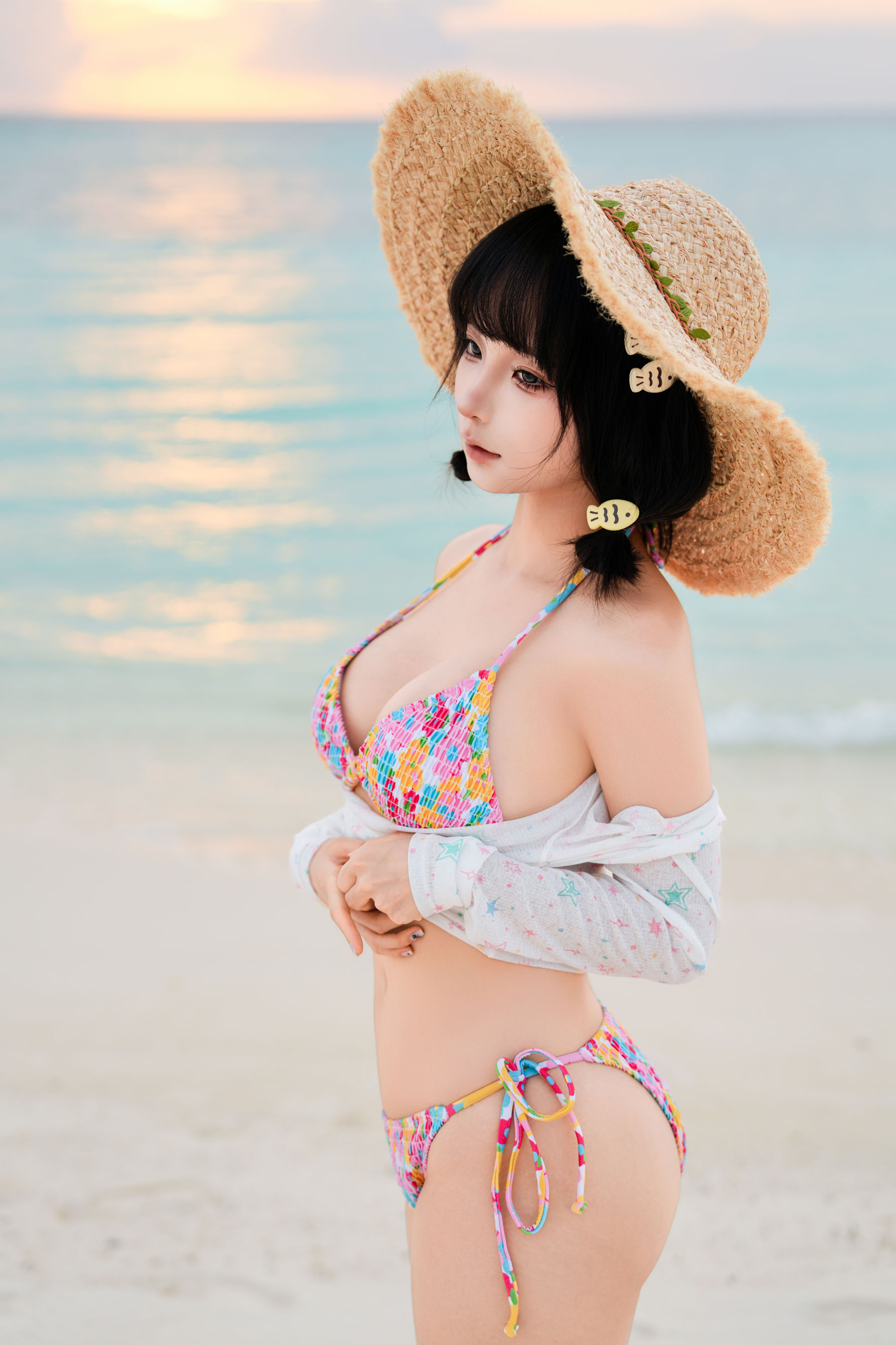 动漫博主蠢沫沫 - 2025.11 自拍集/(214P)