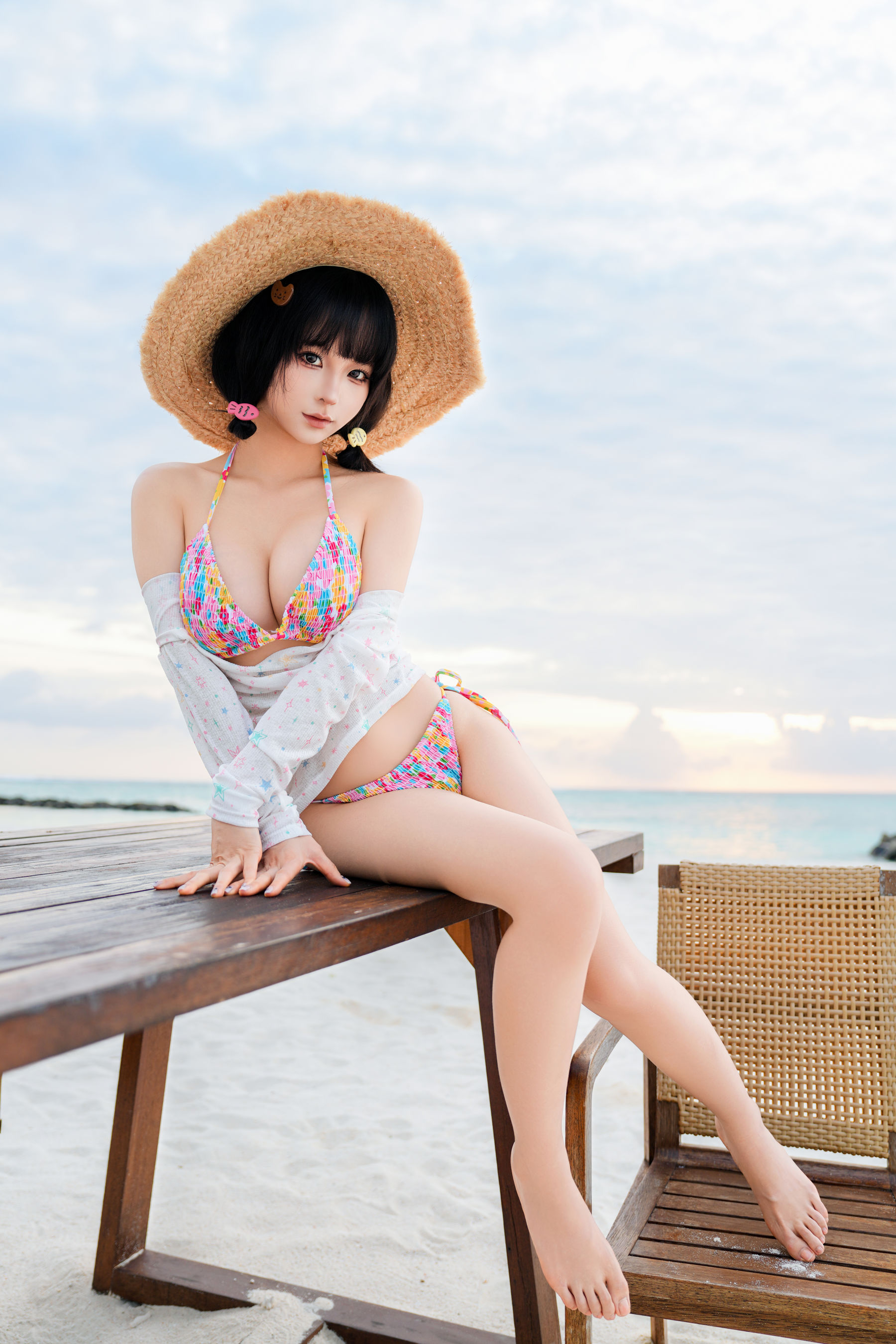 动漫博主蠢沫沫 - 2025.11 自拍集/(214P)